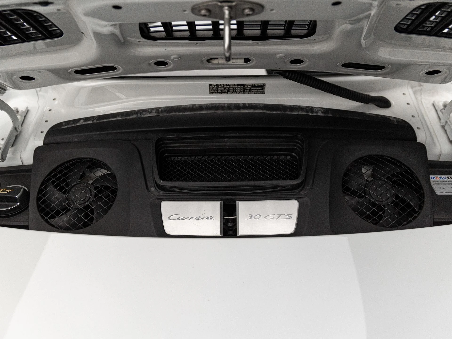 mph028_1025550621_29_97cef80569