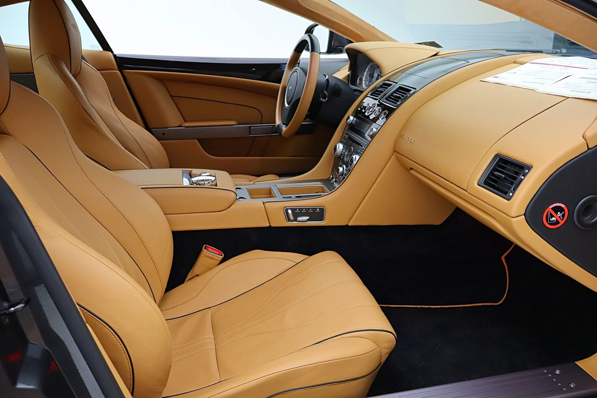 mph028_1026736895_Used_2012_Aston_Martin_Virage_Coupe_274d843283