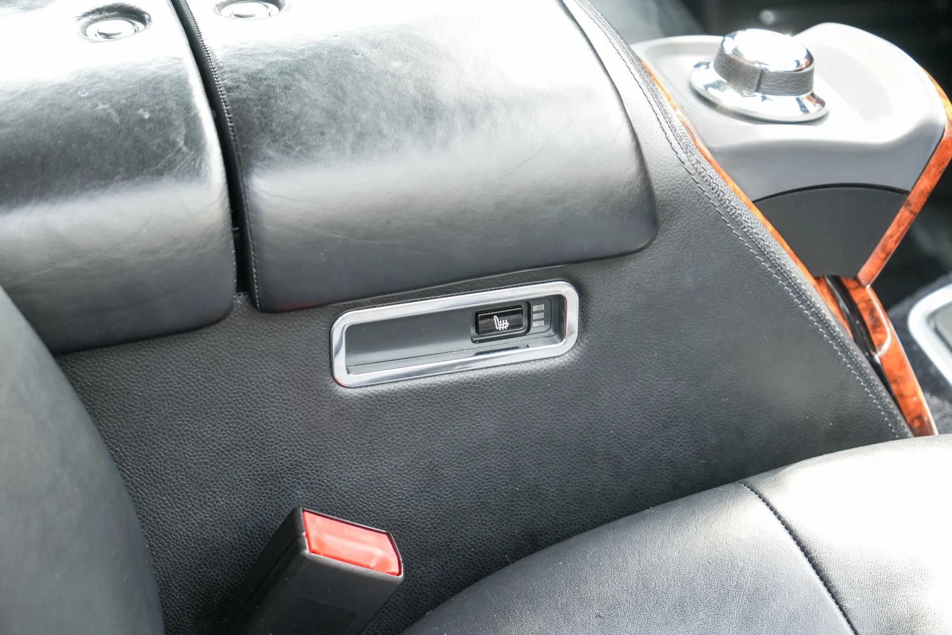 mph028_1028931410_Used_2005_Rolls_Royce_Phantom_1787087643_52d81f3c8f