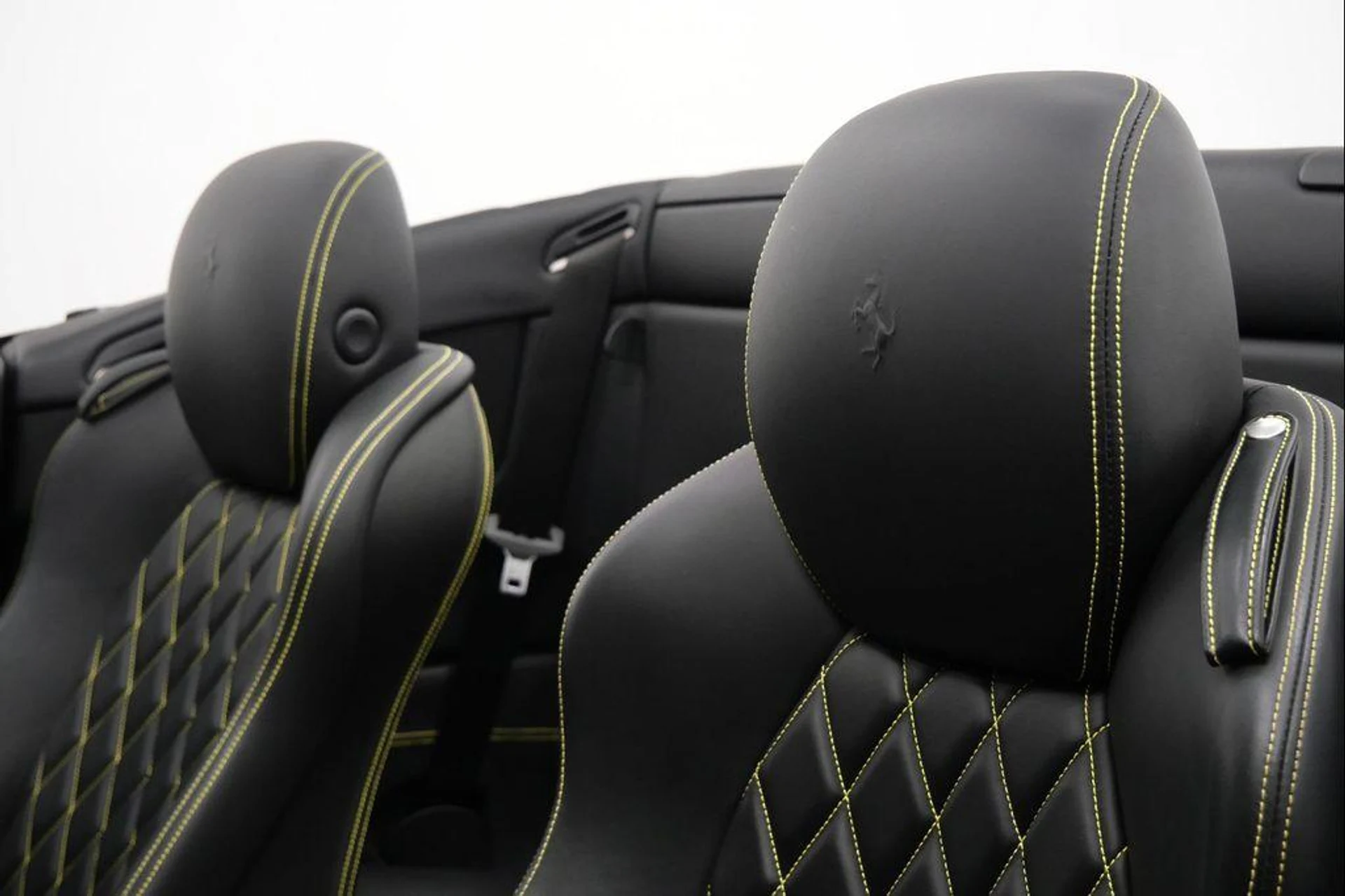 mph028_1032477089_6_Ed0_IB_6_IYY_3_D_Azoh_CNG_5htro_Td4_51fa1794f5