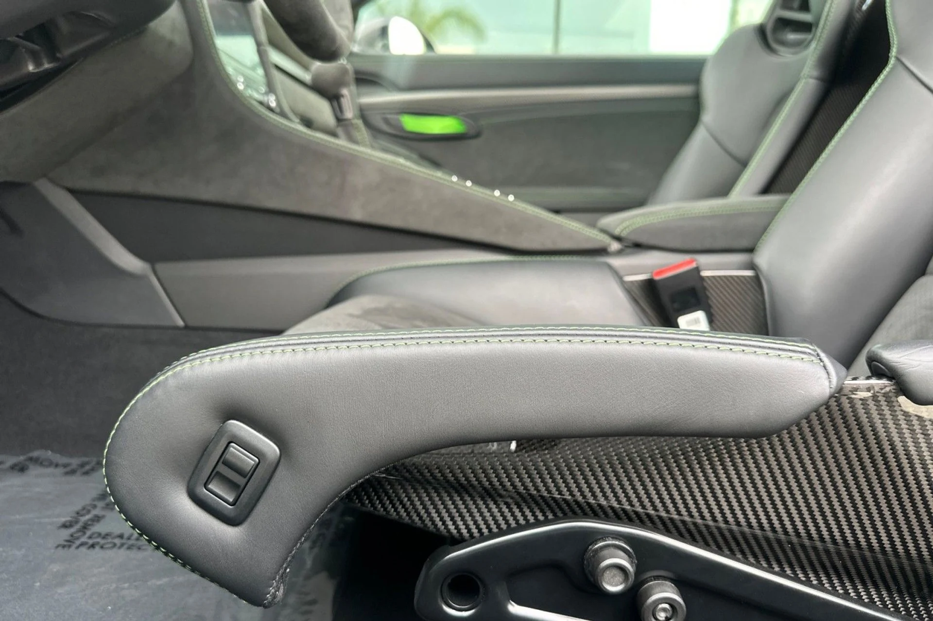 mph028_1043303844_82cedb34dc6e470b6710c03bddf757f8_1fc6ffc571