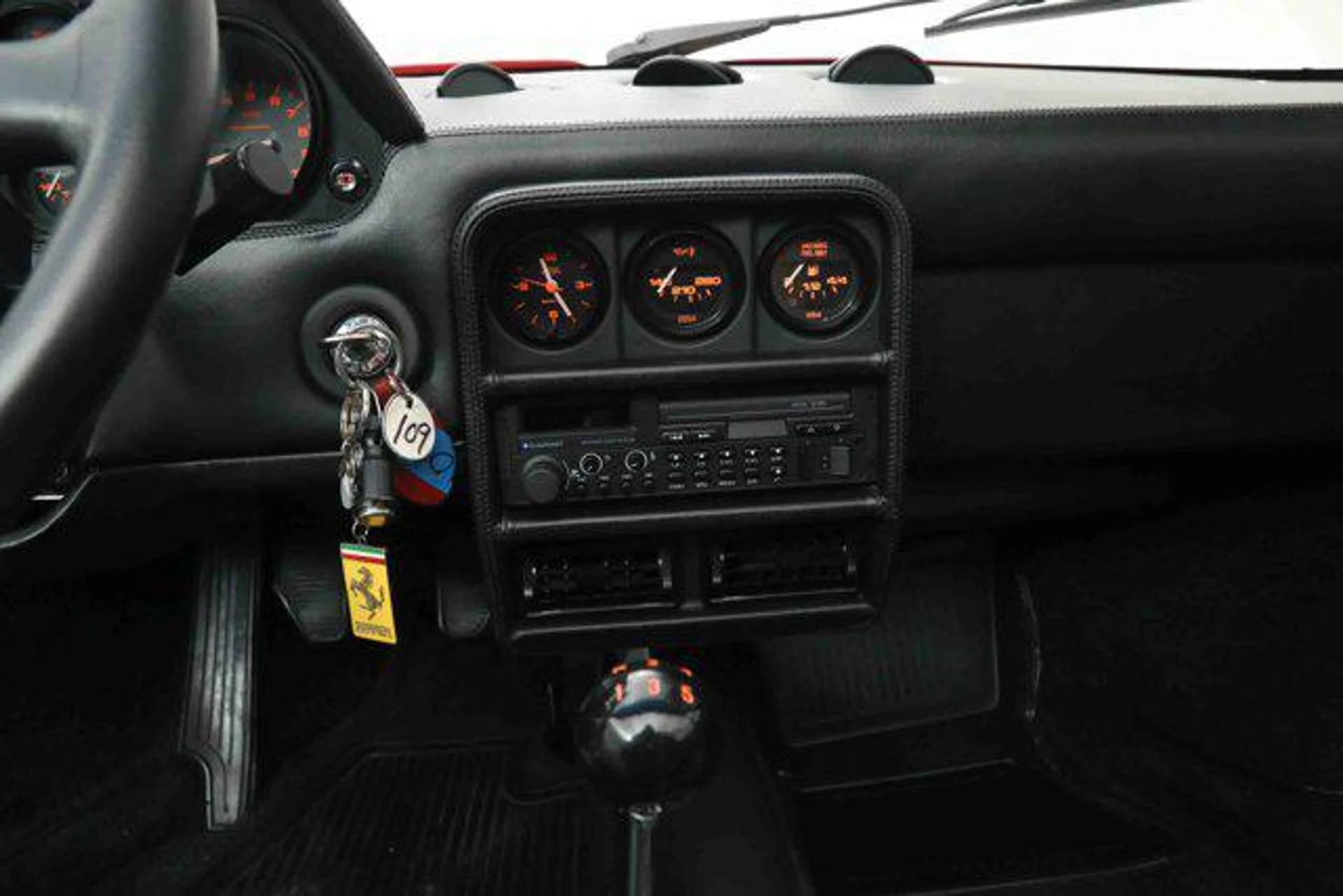 mph028_1045158390_Xb_A_Sh_F4_B0_T0_Wk_A8c_Gdolqv_PVI_Sk_74b301f34a