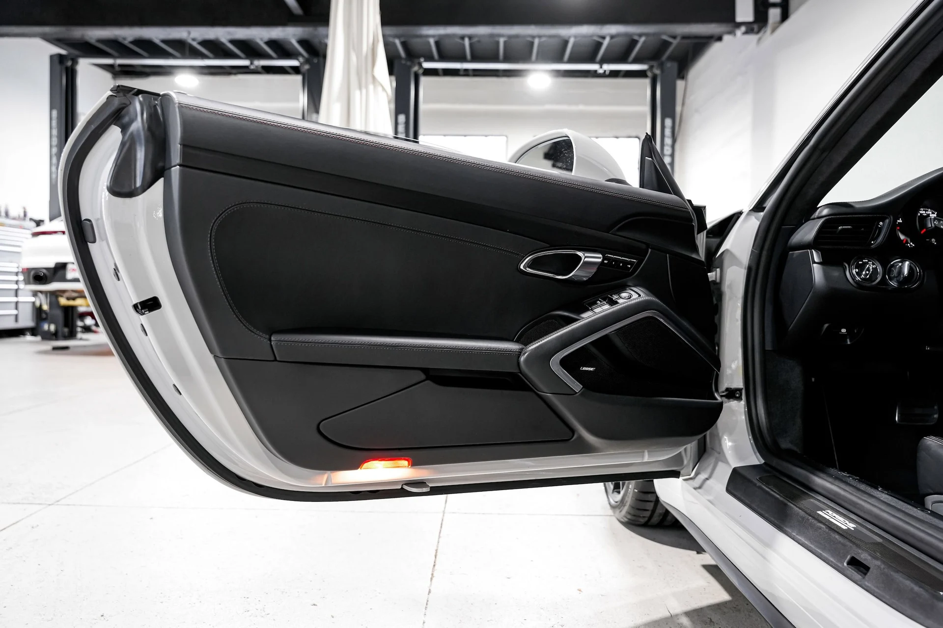 mph028_105172728_c565850755c6c5c33ad1b63314ee883bx_1b2709c152