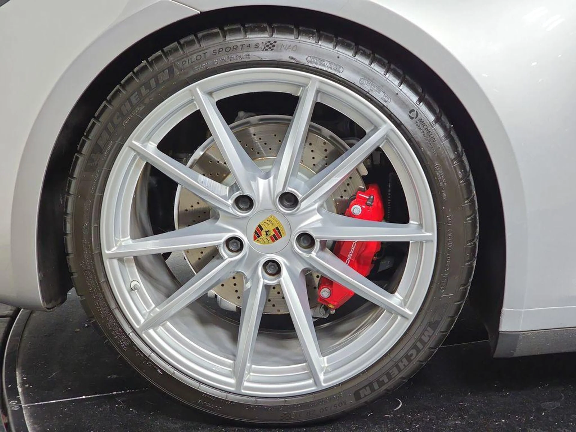 mph028_1051924810_f4t_TDF_Xcxz_Oa_G_Jo_OJ_97_UE_Dncmfk_5d018f7743