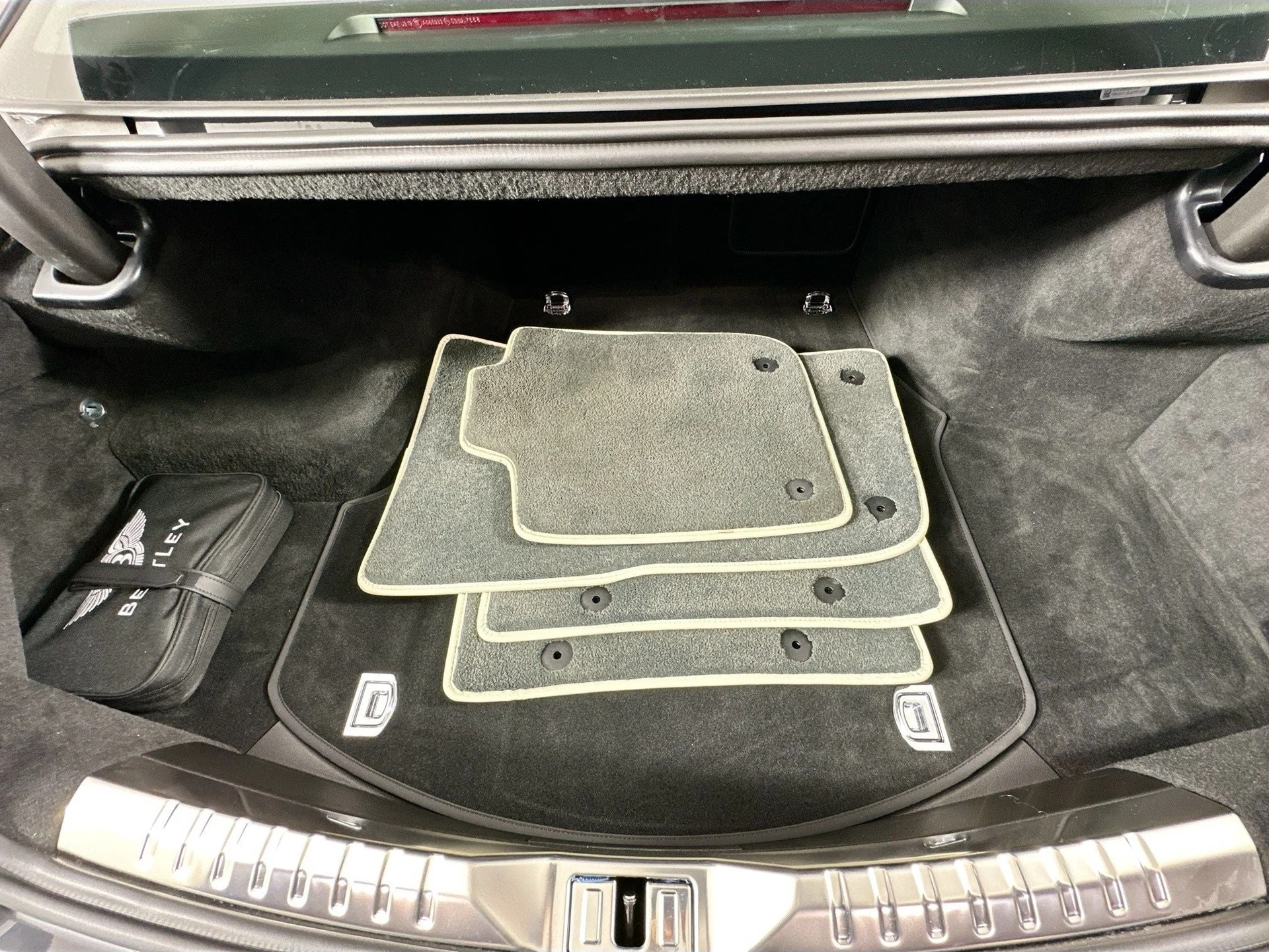 mph028_1064419922_29_7ab2d9ddb3