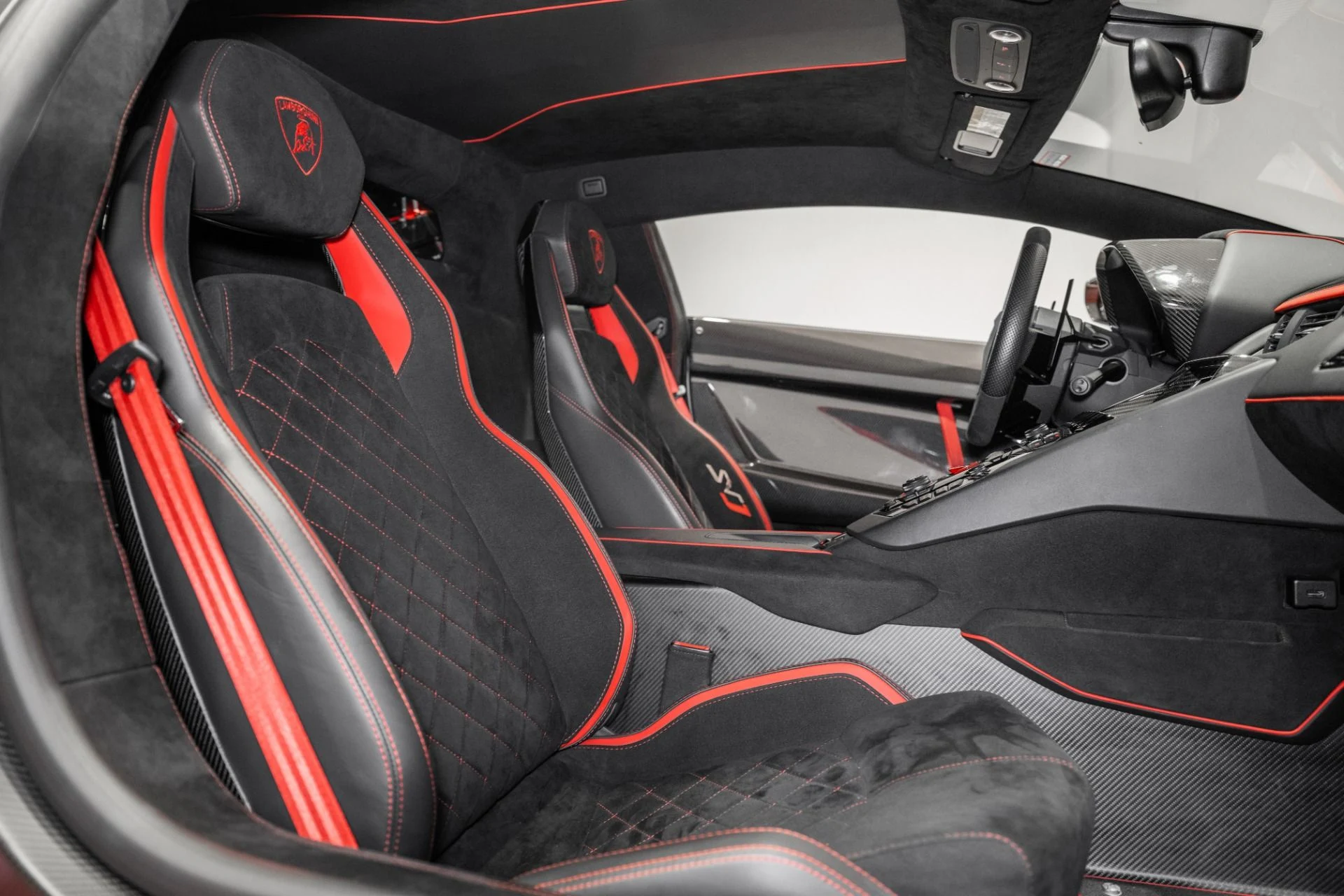 mph028_1066927653_Used_2021_Lamborghini_Aventador_LP_770_4_SVJ_Coupe_1783957098_9f2506af8c