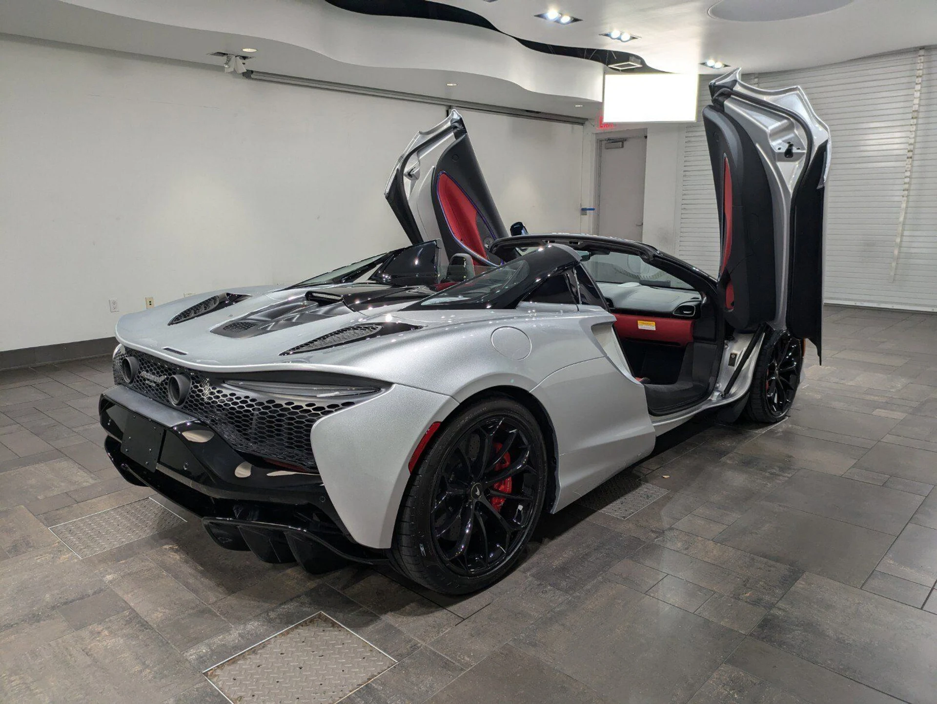 mph028_1074304314_38812a55de203e758f914b46f0ac653d_15101c876f