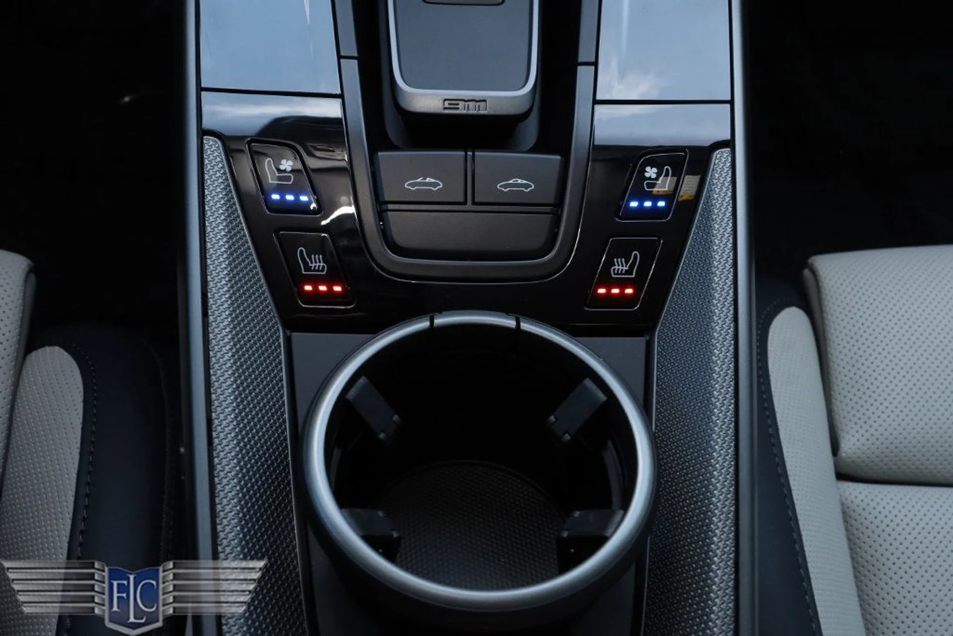 mph028_107766379_used_2026_porsche_911_targa4s_6305_22995044_29_1024_3c660763dc