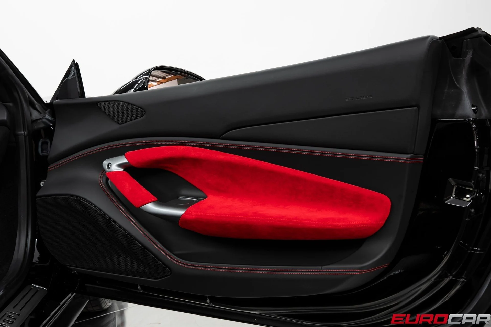 mph028_1083073984_image_29_e624e62340