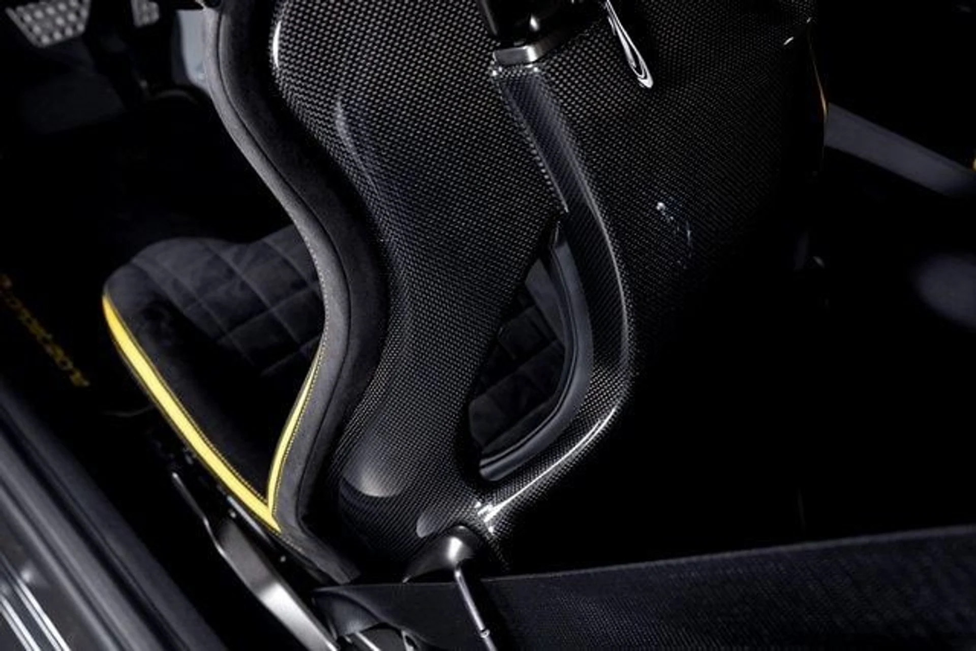 mph028_1089722880_95a10d6f5037b4bce685676dc44ed2f9x_204c1fd44e