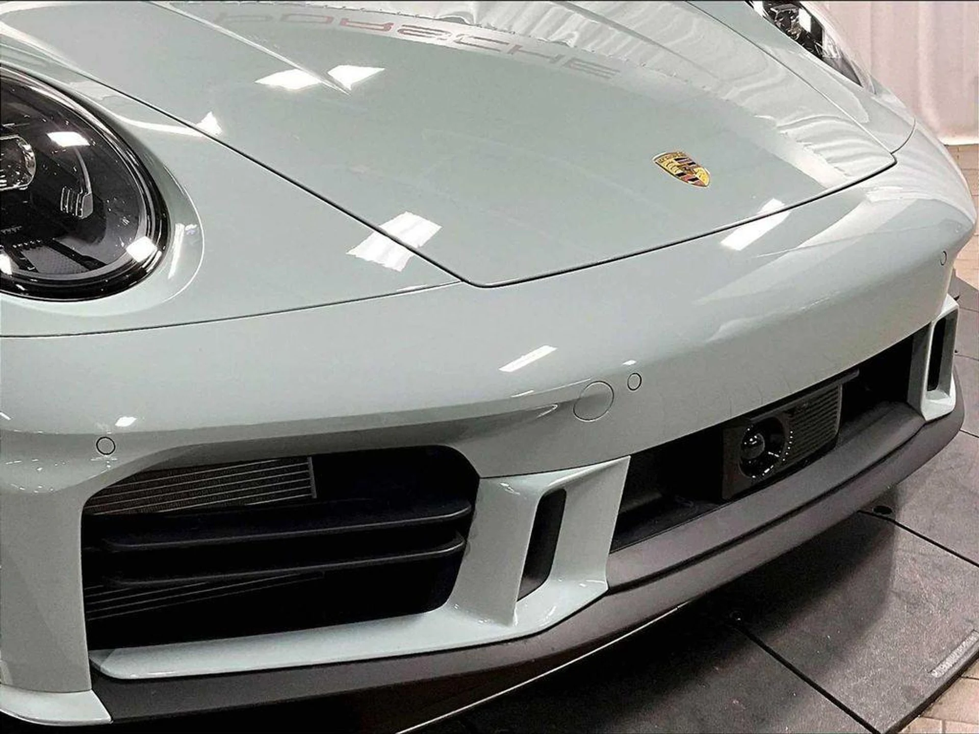 mph028_1092341057_h_Bby_Qj_vs_Ec_BL_Qbmsc_Rd_Wo_BNY_0_f14223138e