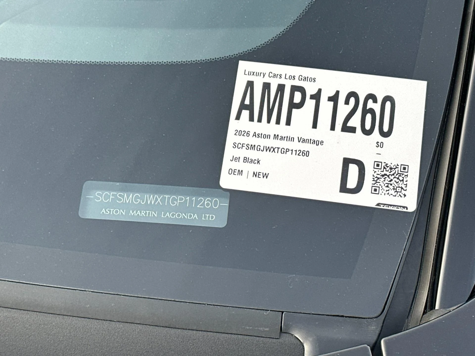 mph028_1096442601_New_2026_Aston_Martin_Vantage_Roadster_1764774713_dd048579d4