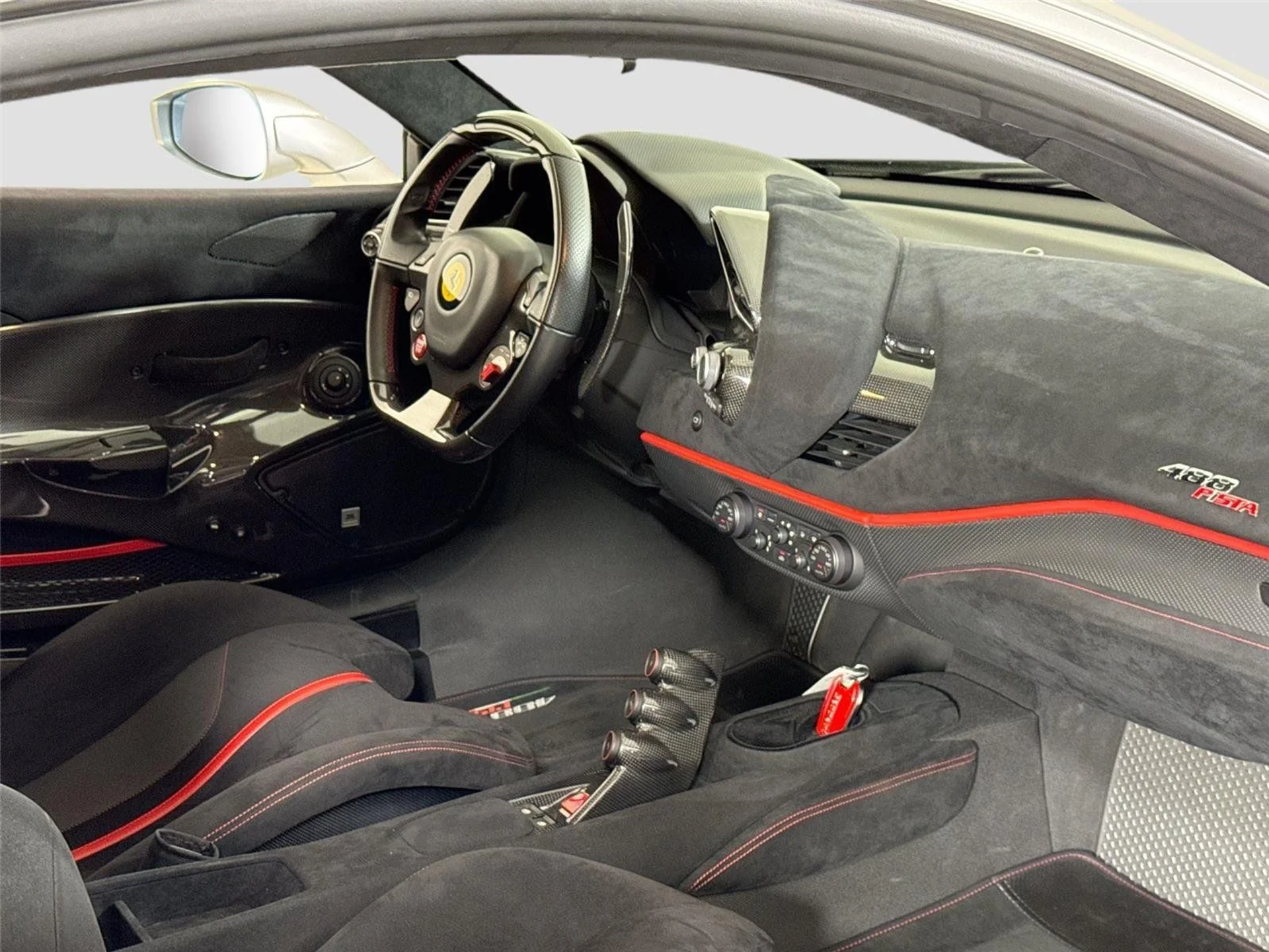 mph028_1103140975_8be5b48f9d7629db58e2c69b7725762f_068bcf3e84