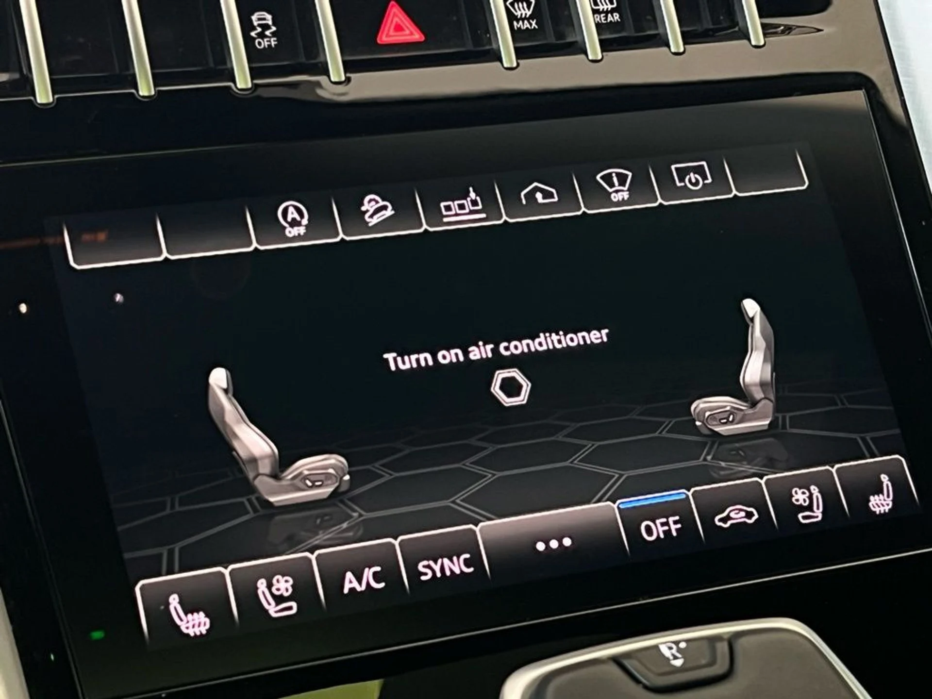 mph028_1118150574_7211187654afe64992c156b8d9a18667x_ec72a65c65