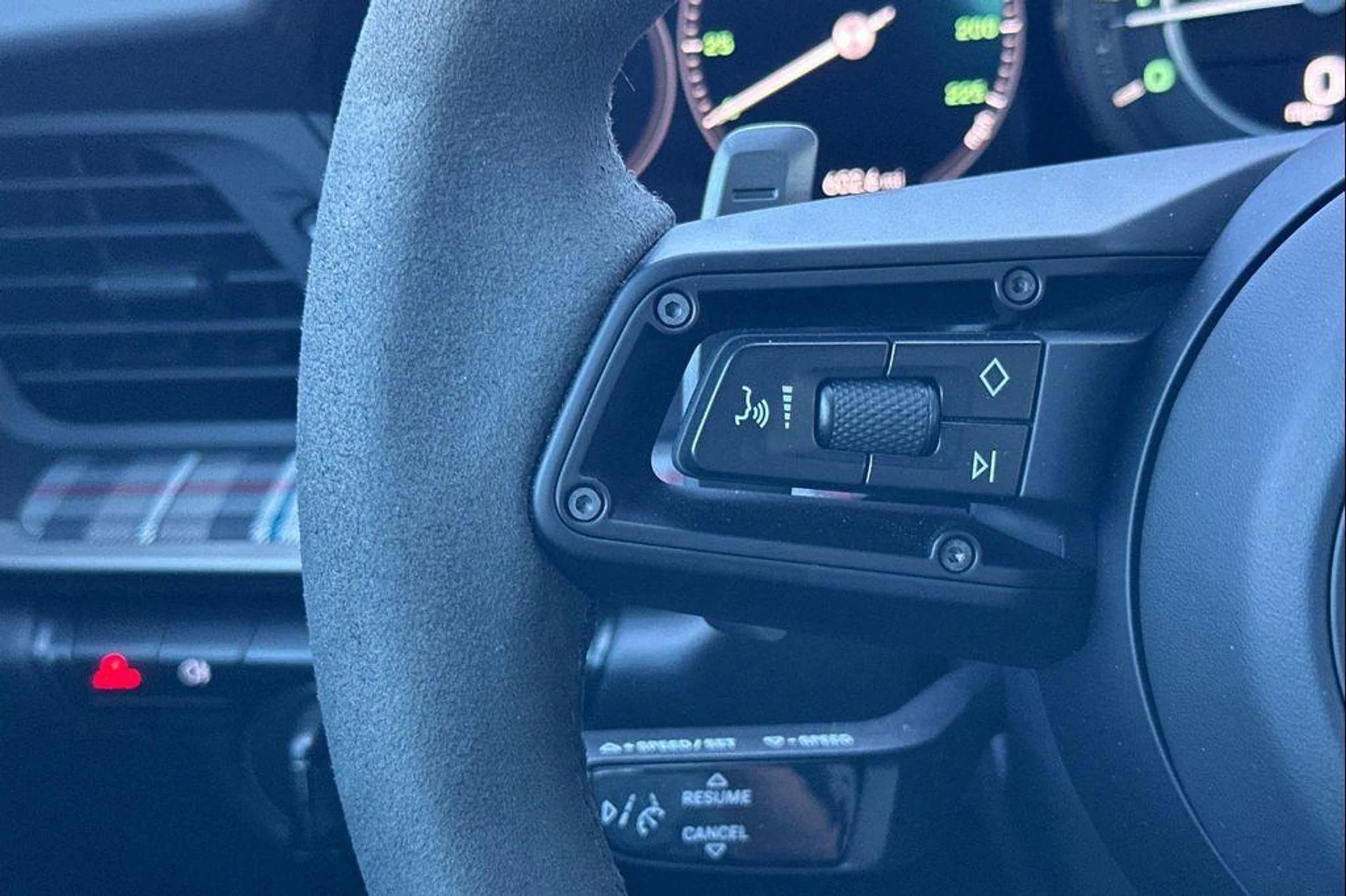 mph028_1128501266_W_Jy_K_Gu_Pgnm_H_Obmrc4bb_H_Njs_n_F8_bfb562bd03