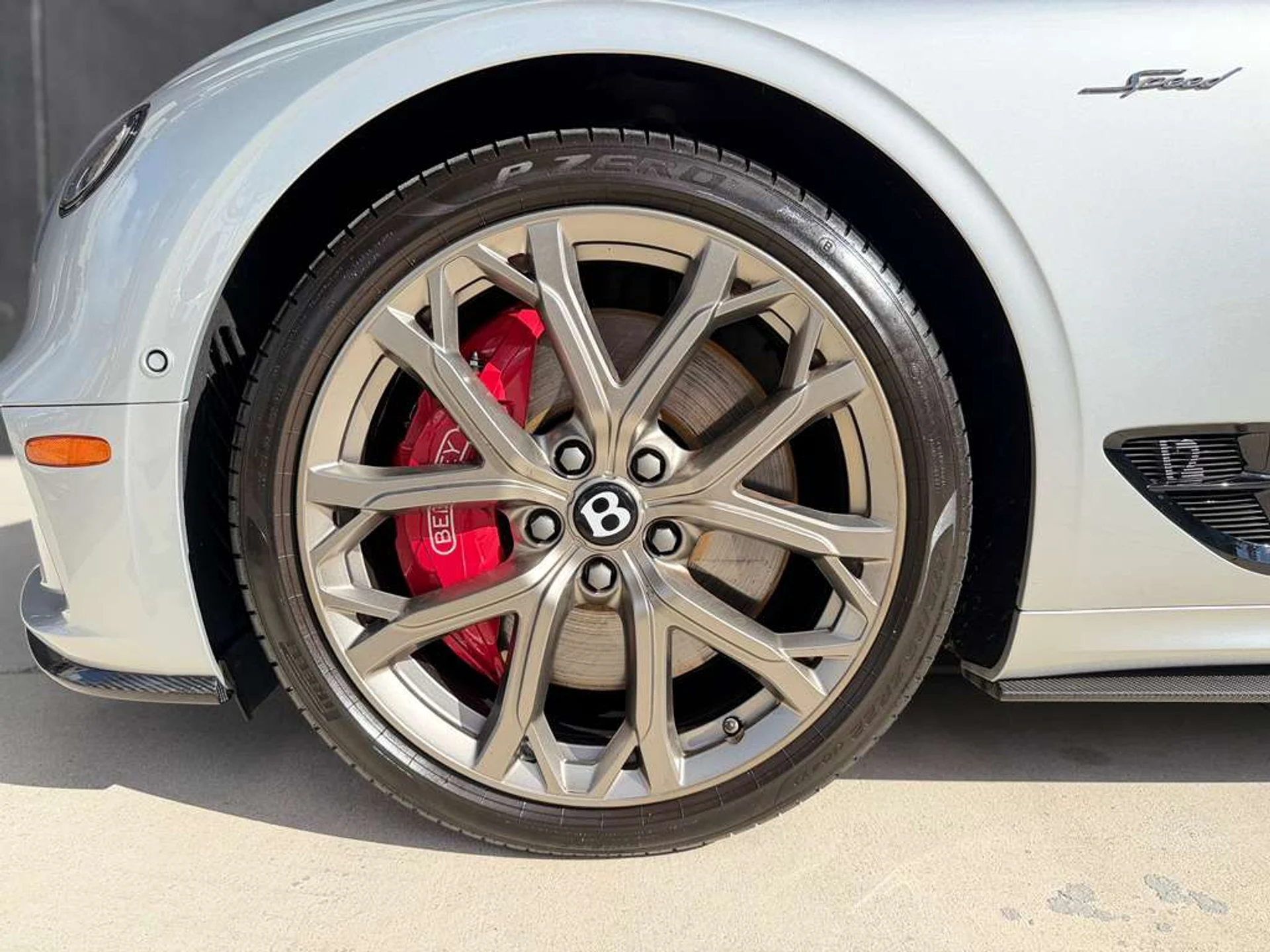 mph028_113098473_Whats_App_Image_2025_12_17_at_5_40_18_PM_1_070c8f053c