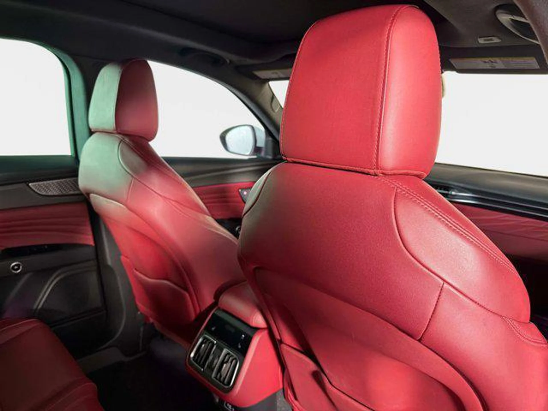 mph028_1131063995_Sbd_Z_Hb_wytyy_YS_g_SL_Px_D7vue_F4_99790d52c5