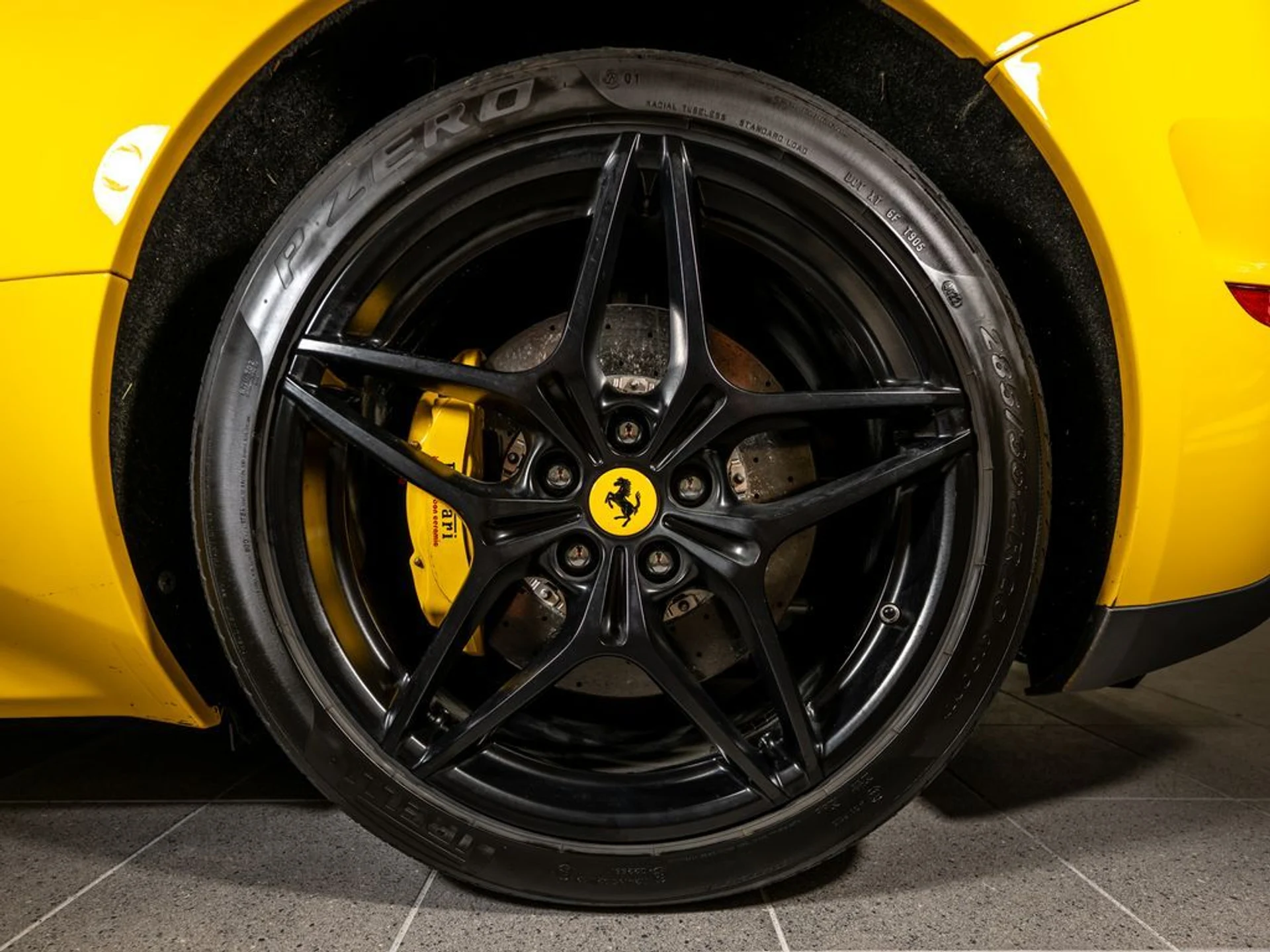 mph028_1132911411_8af811aa_7e4a_4584_9c8a_0b28bd918956_0c4c4672f9