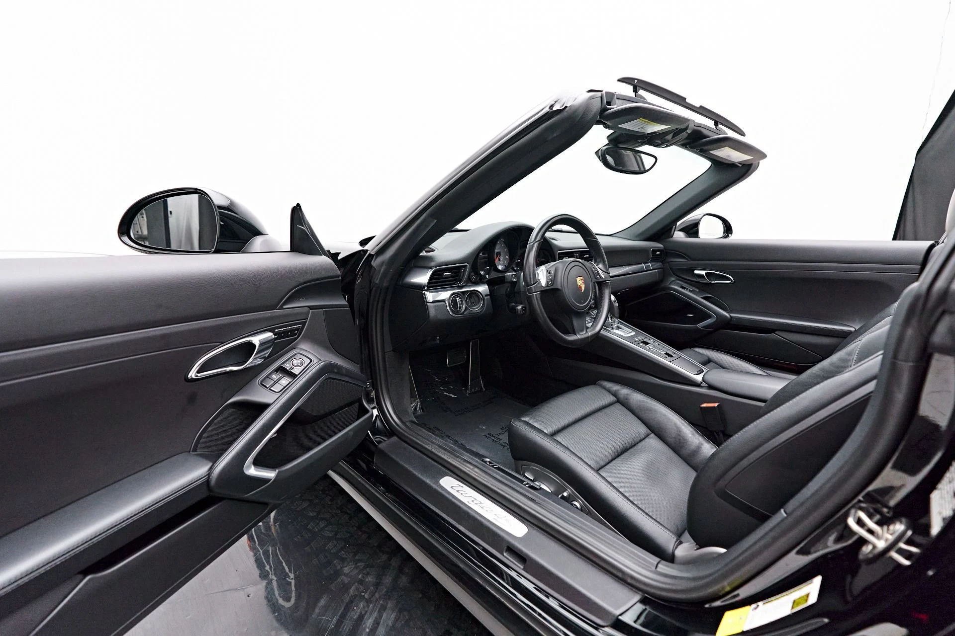 mph028_1133298889_Used_2016_Porsche_911_Targa_4_S_1708643466_5ae0ad7edd