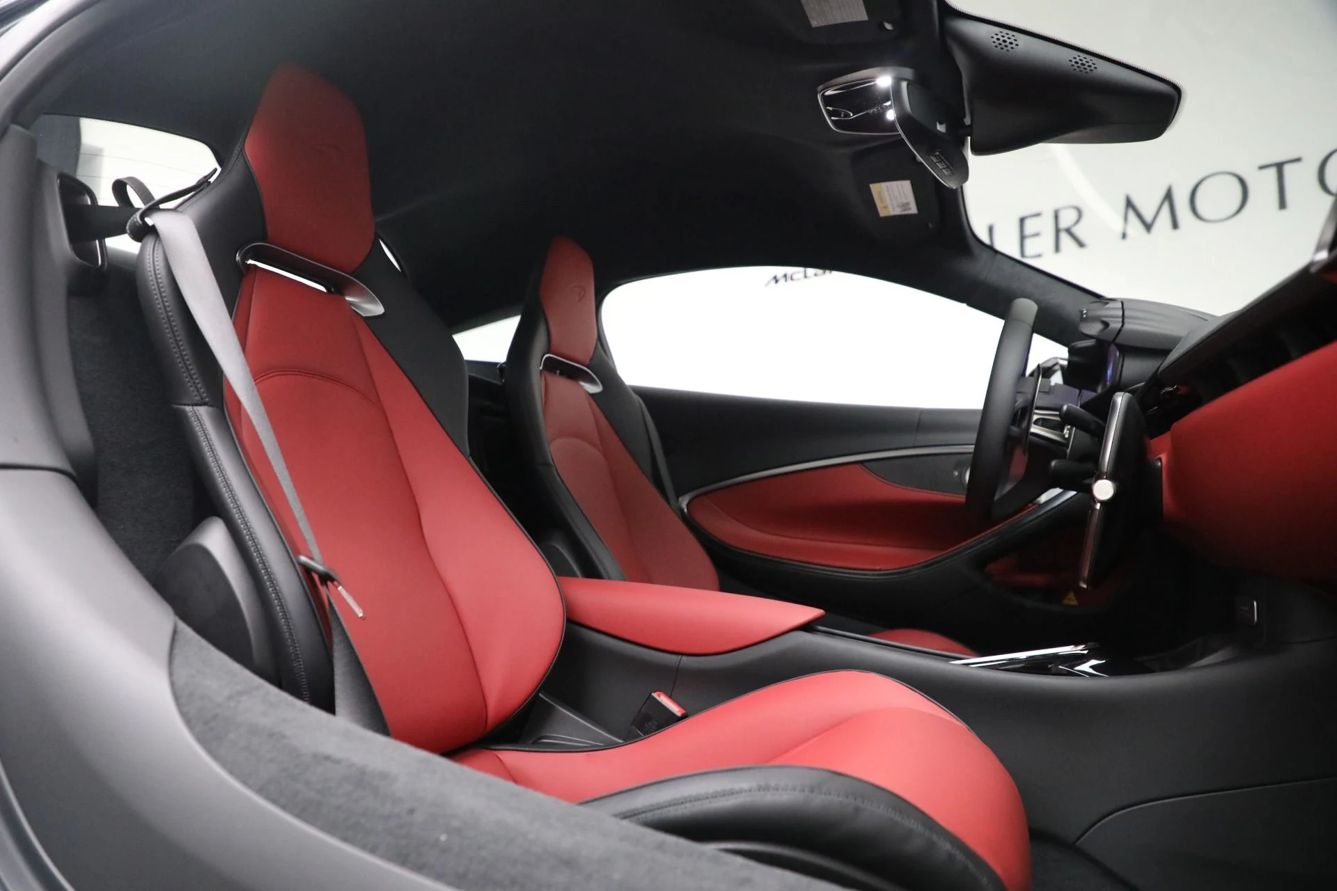 mph028_113424655_New_2026_Mc_Laren_Artura_Tech_Lux_d0f16db8d1