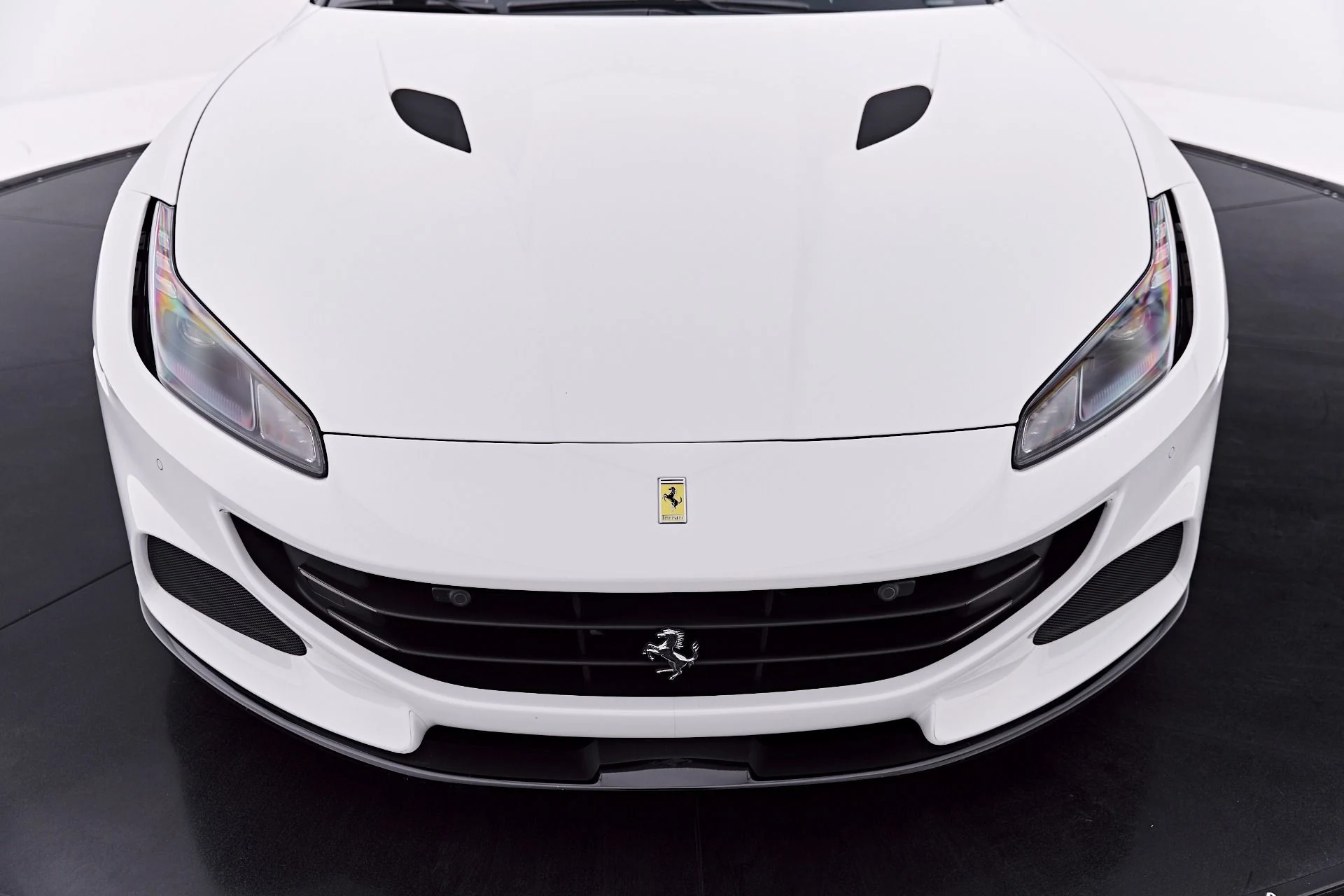 mph028_113650921_Used_2022_Ferrari_Portofino_M_Base_1785971823_c8add0c1ad