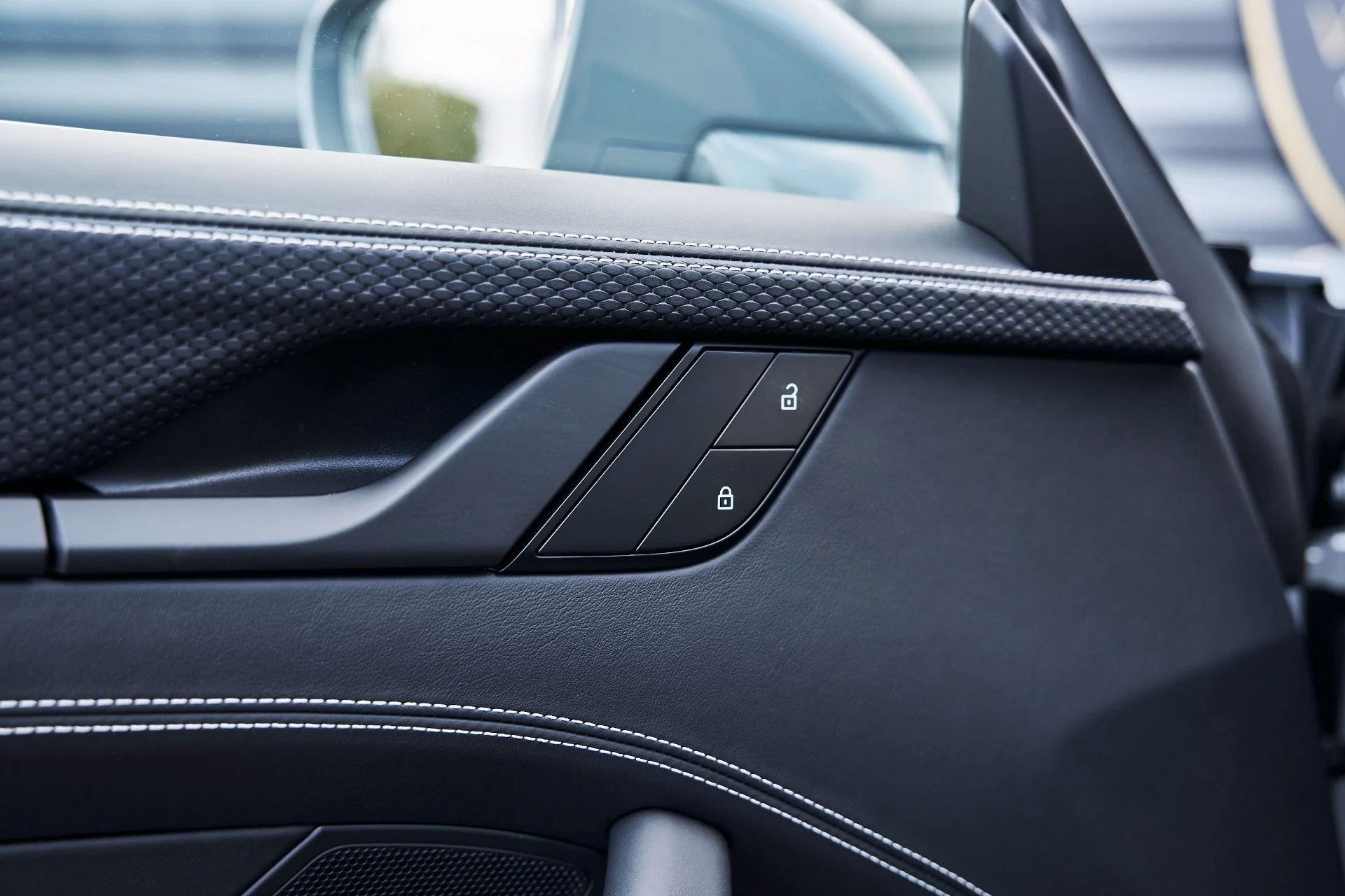 mph028_1136625052_Used_2023_Porsche_911_GT_3_1771295170_e48046ba61