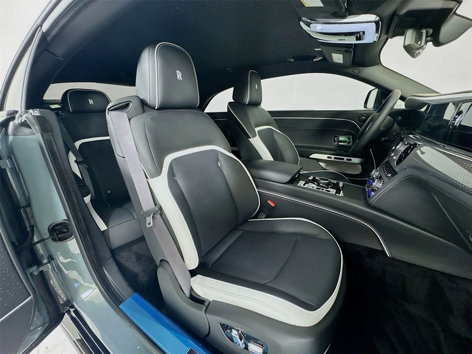 mph028_1140232794_5f3210ad9e0f37173b6a138ca23b2e50x_ad75cc433c