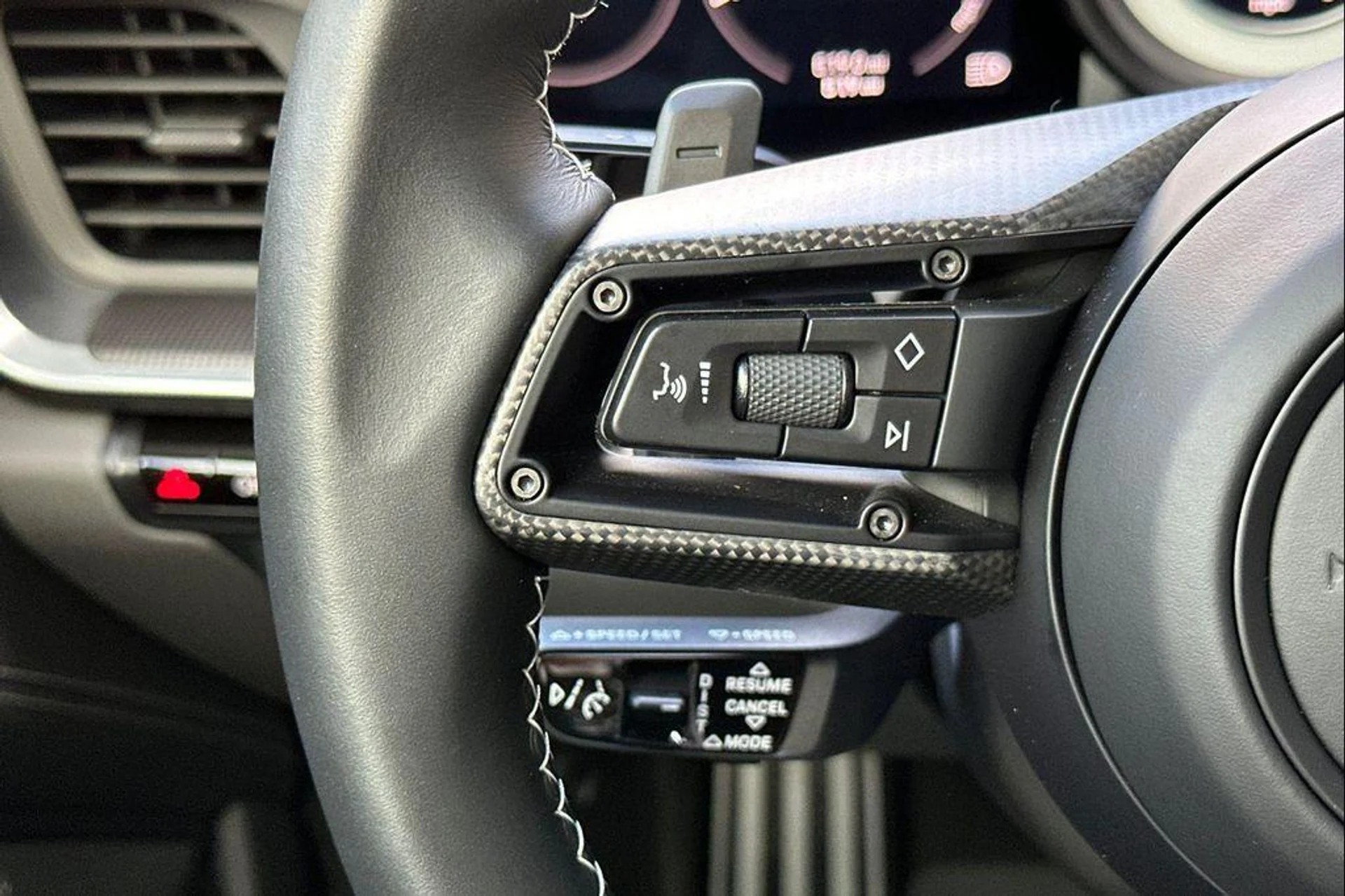 mph028_1150002153_9xf6zadg_Pdxaj_B_Jt_N6_Mm_Gba_KF_Sc_16c5df23bc