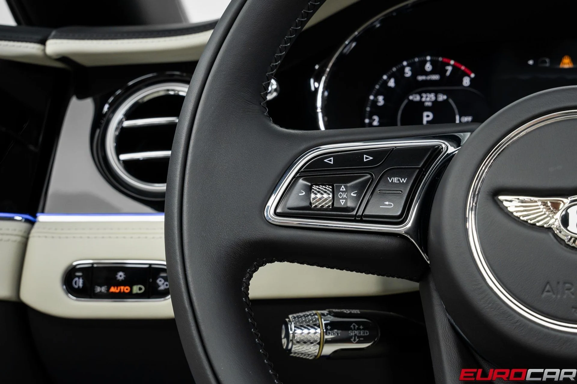 mph028_1160965543_image_29_fcff3fb86a