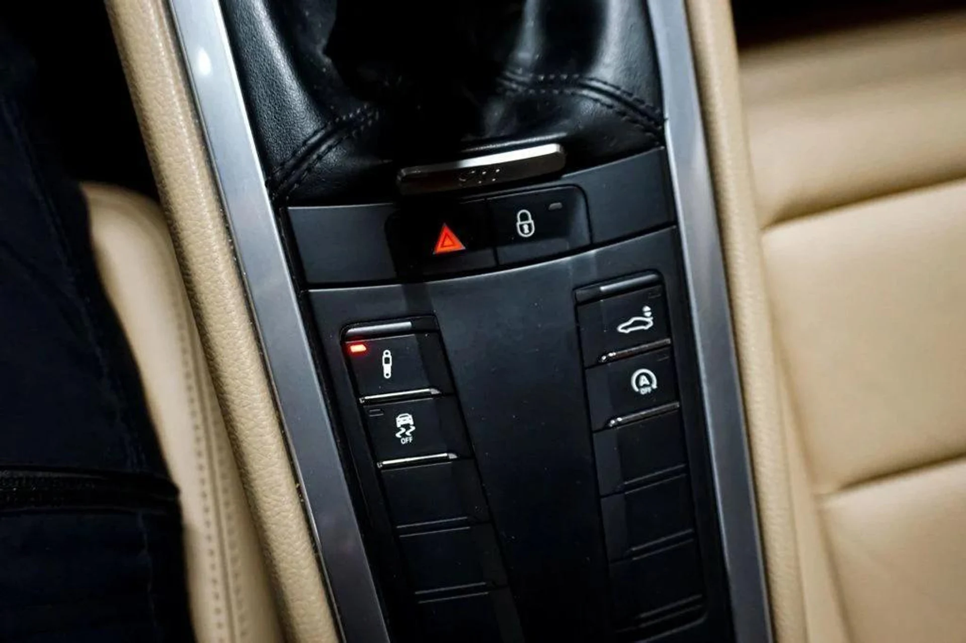 mph028_1175543693_IF_Ken_L5_O_Ax_P_iu12_Bpy_PB_Yz044_e279700c43