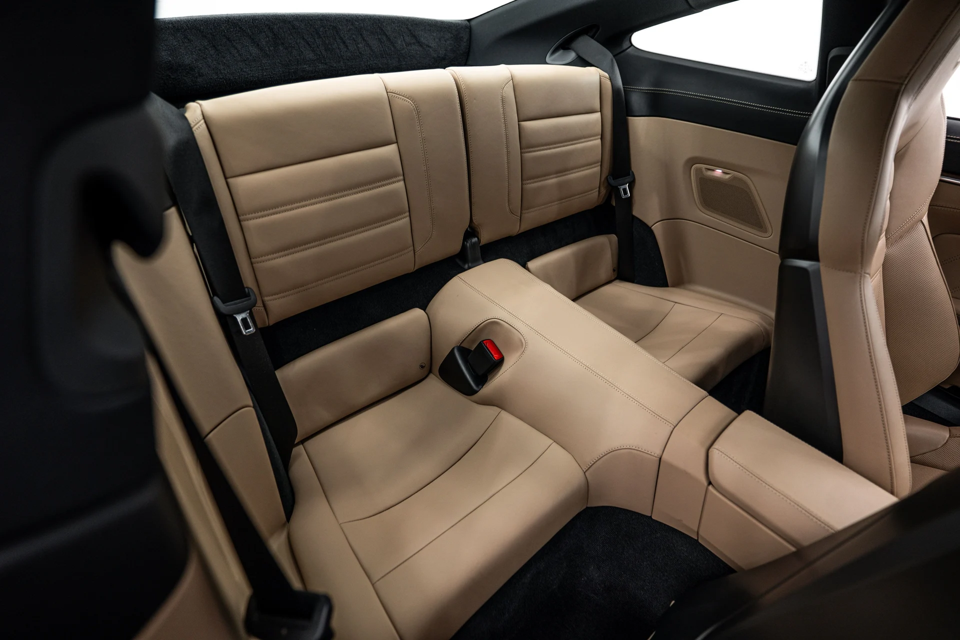 mph028_1180311348_edb1830f3c464c0f1258c1c980d9ff4d_bf4f034aee