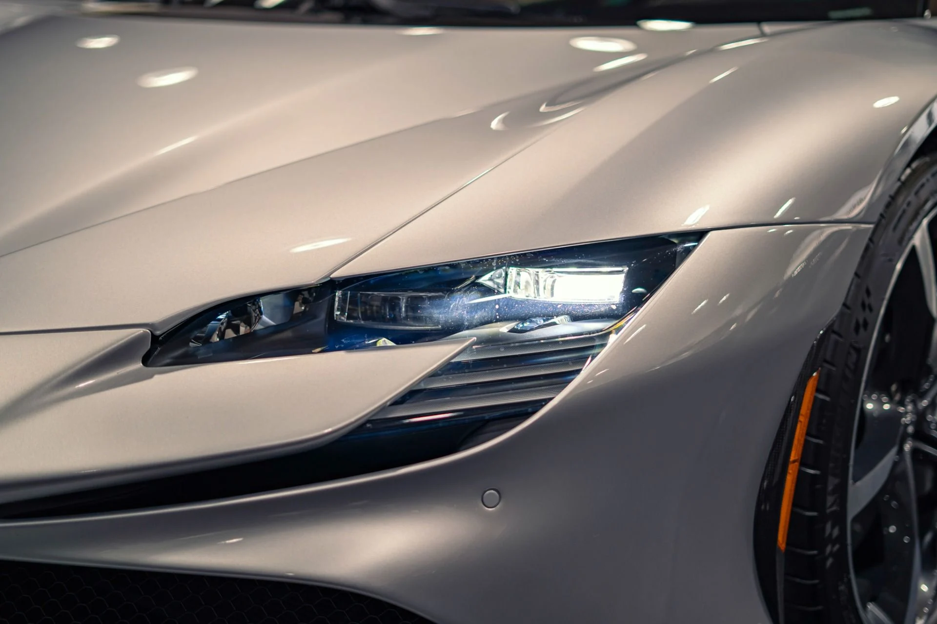 mph028_1181208077_Used_2021_Ferrari_SF_90_Stradale_HUGE_660k_MSRP_1776712000_33081981a0