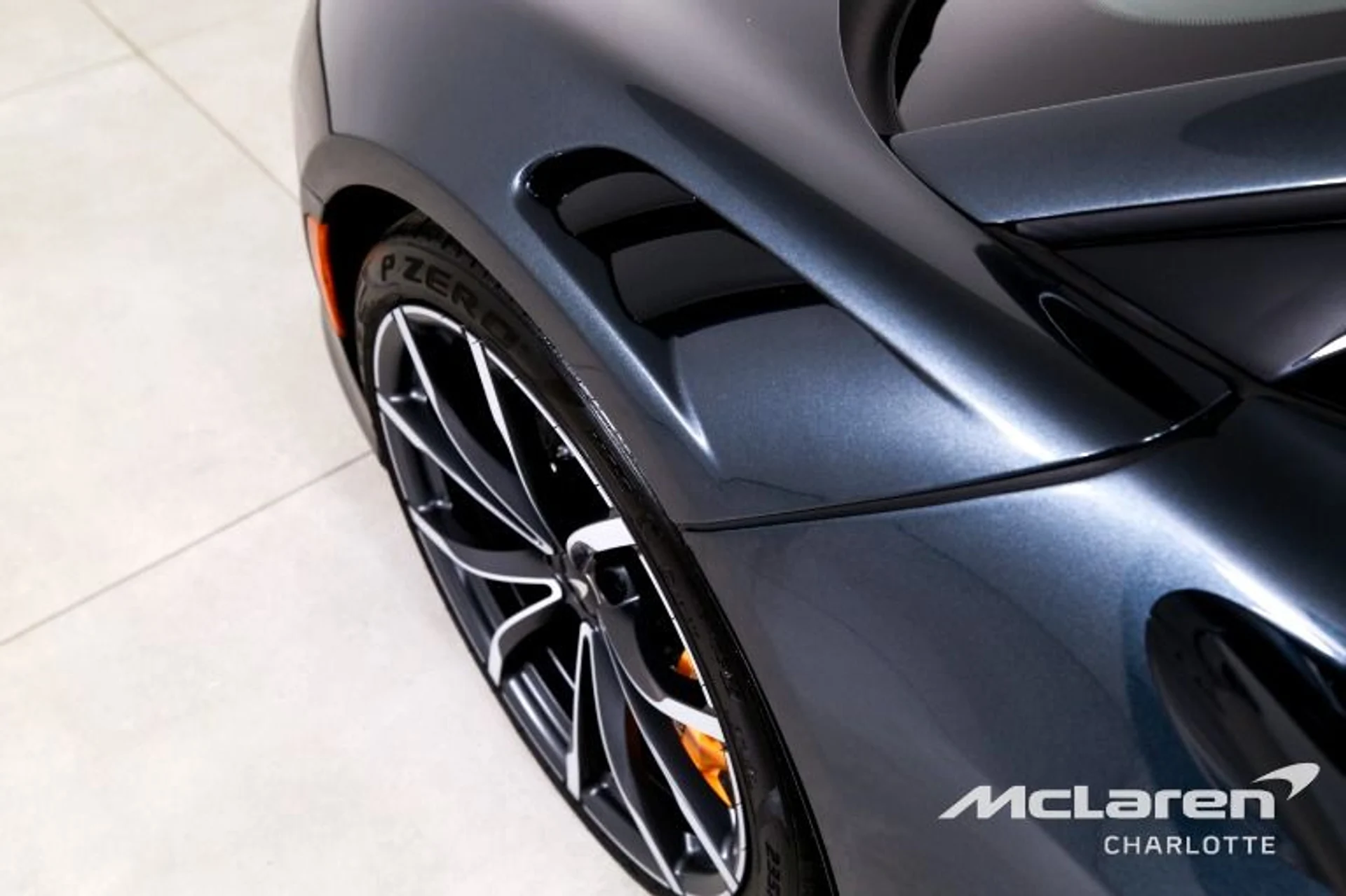 mph028_1181760447_Used_2023_Mc_Laren_Artura_fefa2fb15e