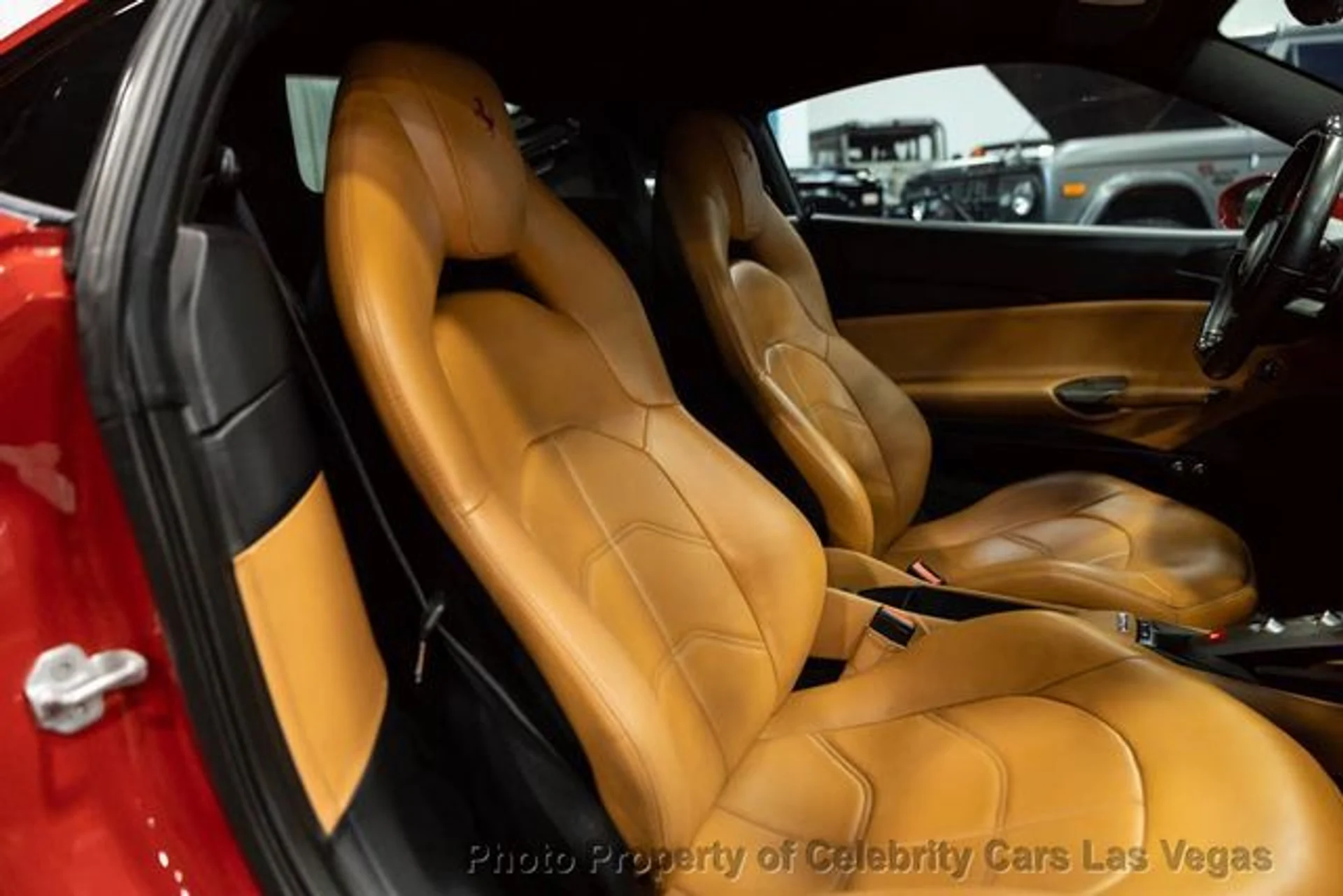 mph028_1182432400_used_2018_ferrari_488_gtb_coupe_9707_23093492_33_640_c1d91ff7b6