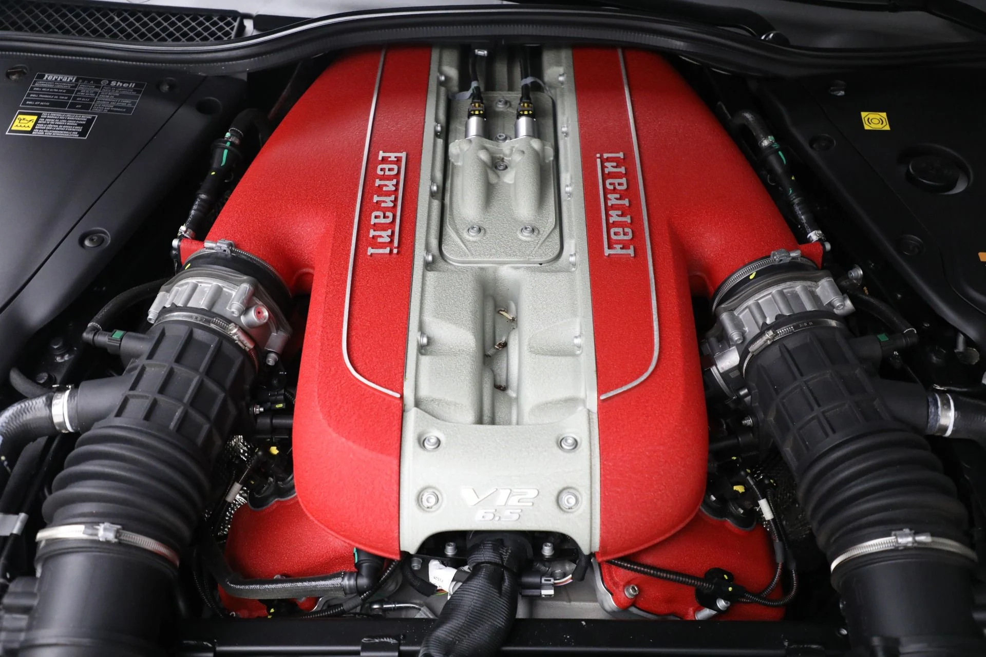 mph028_1182504214_Used_2023_Ferrari_812_GTS_78a229534e