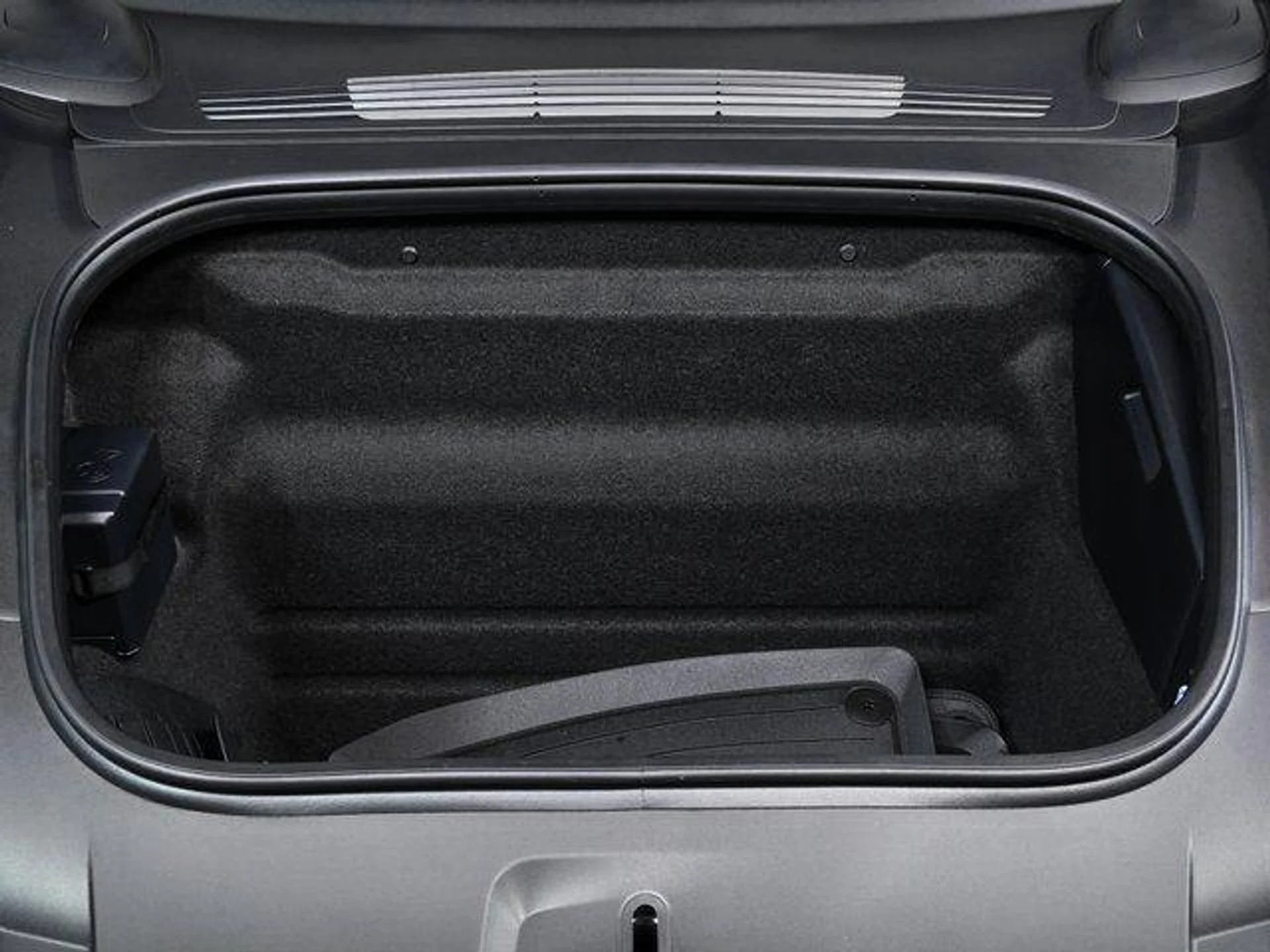 mph028_1183957870_TSEBM_31_J_Re_Hajim6qlu_Wwuj_7_Lg_79c8931493