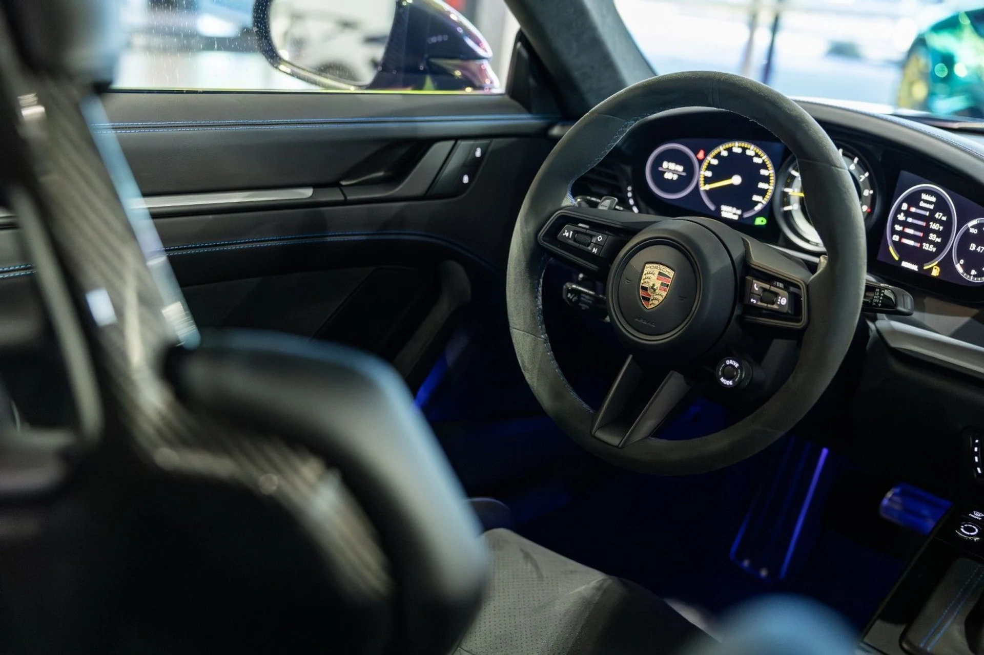 mph028_1186660533_gg_c471a3afaa