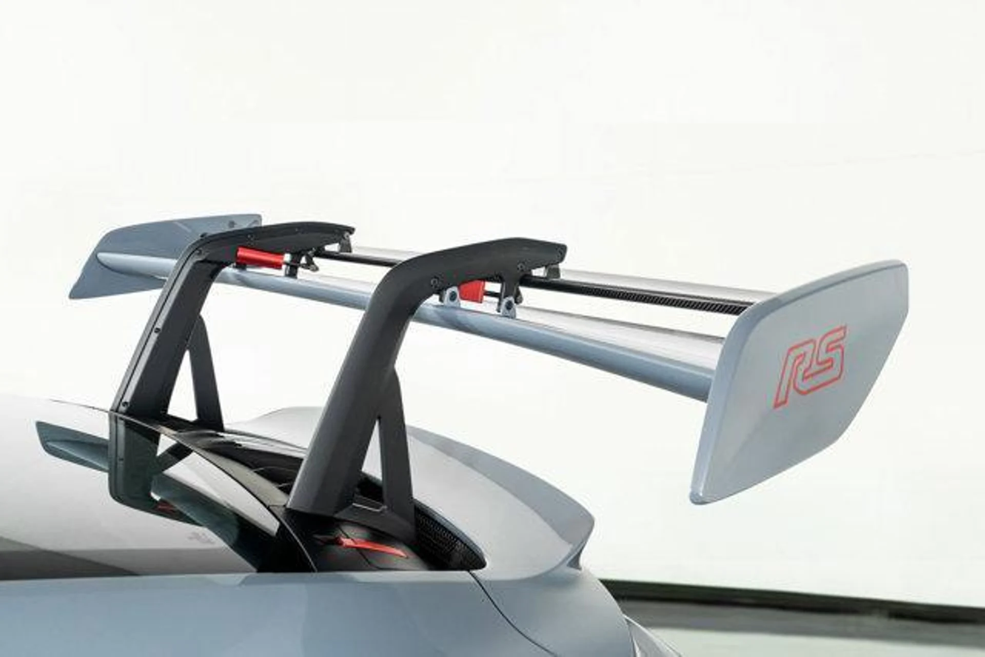 mph028_1193265297_f0_Vk_KM_Dhjf_Y_Zv_Tl_OQTJB_Tc_JHO_Ps_ac5c011933