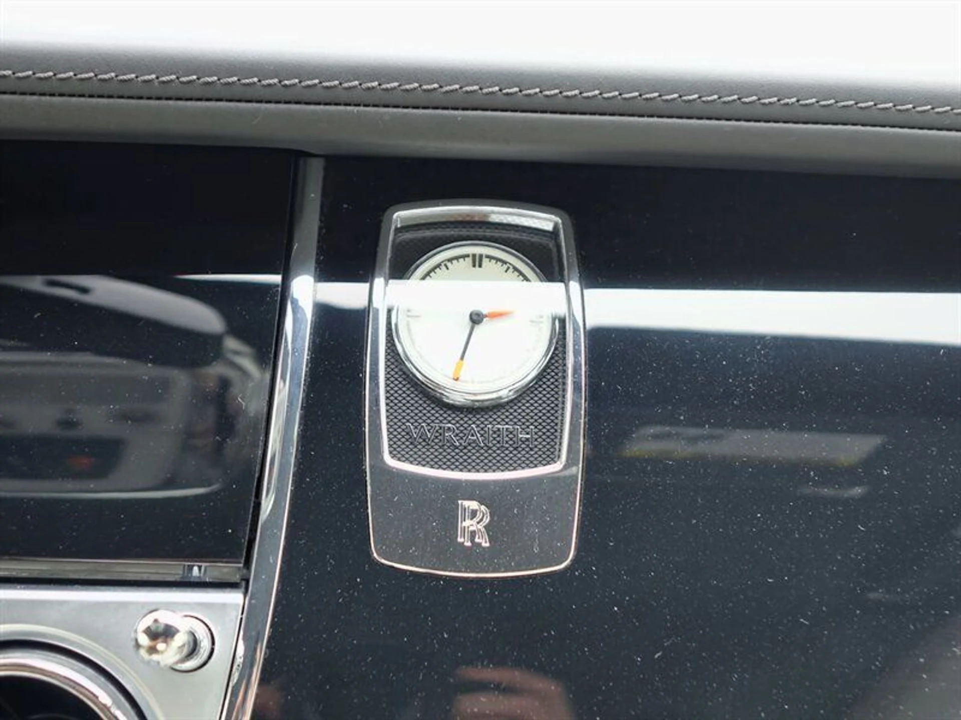 mph028_119351365_a814065c9b_800_3e02eb5b41