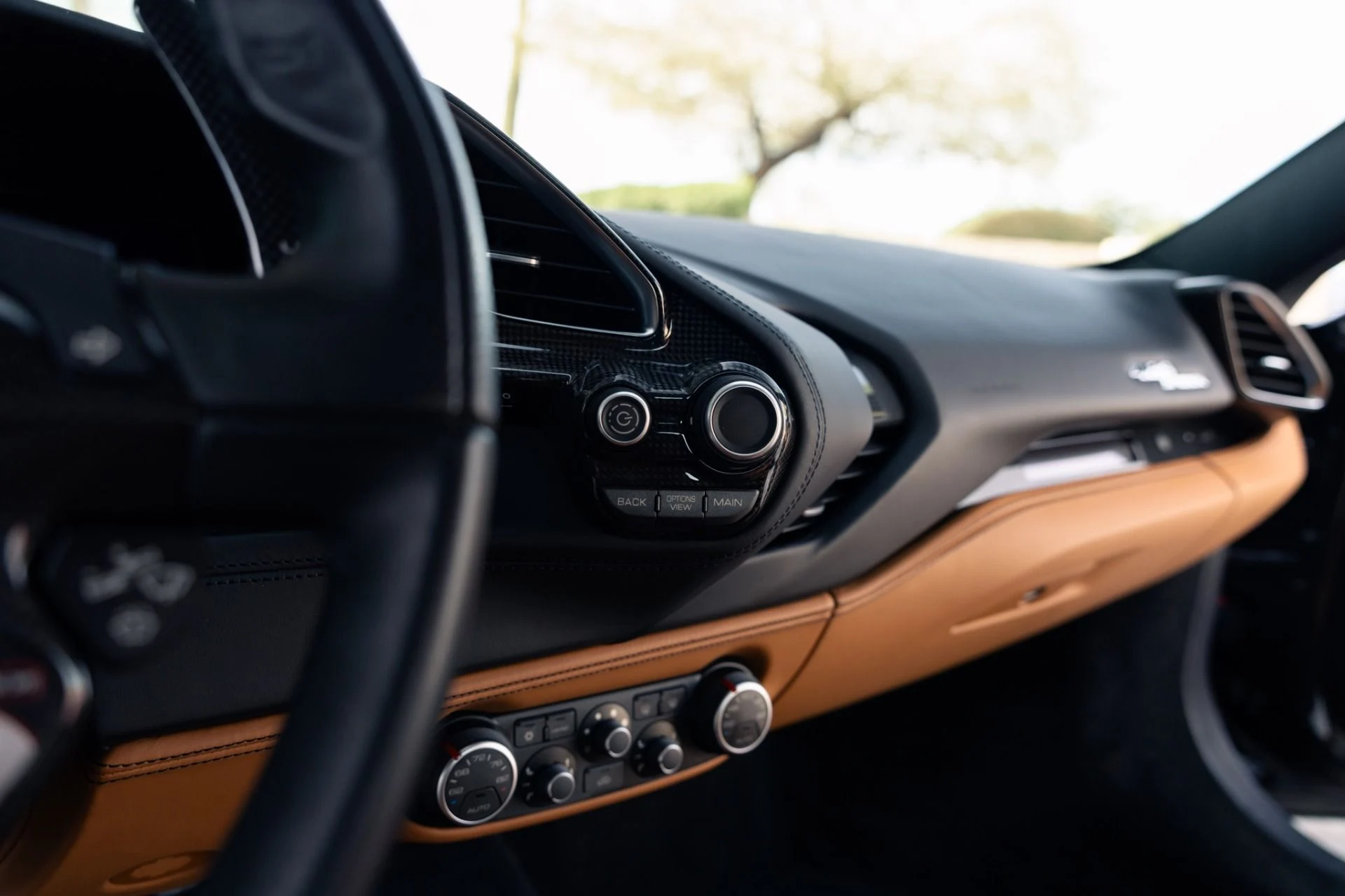 mph028_1200522444_Used_2018_Ferrari_488_Spider_1771975800_551fb70a9c