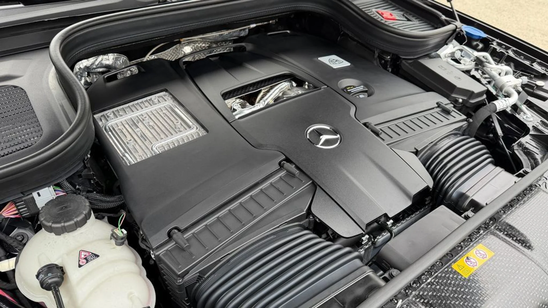 mph028_1207295643_260f3112ba174bb5bec74afbef2a2bea_514a44c71b