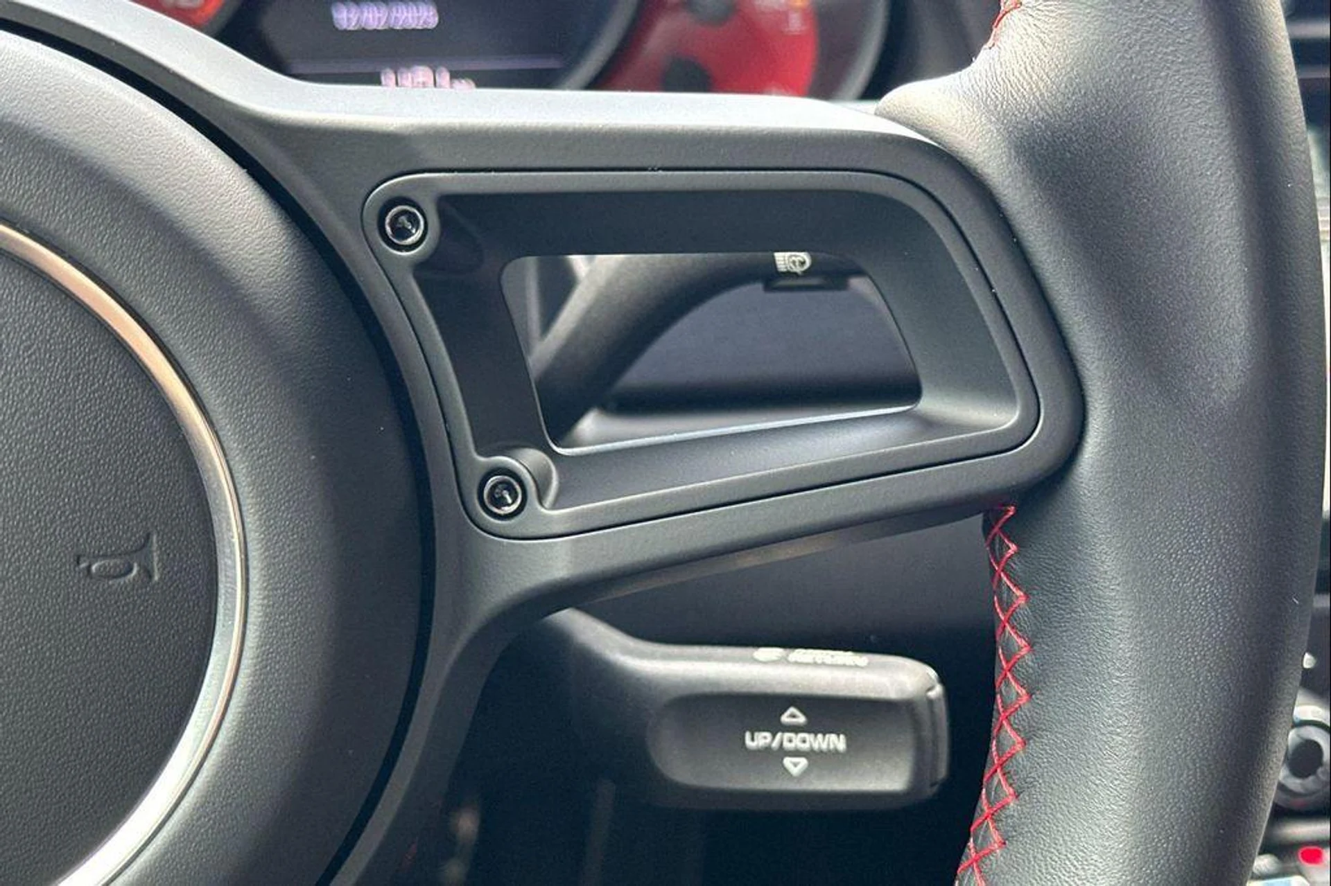 mph028_1210758084_A5o_Np_Ua_FF_z_SW_Pb_G84ni_S_Eg7_ZY_1fa8766d88