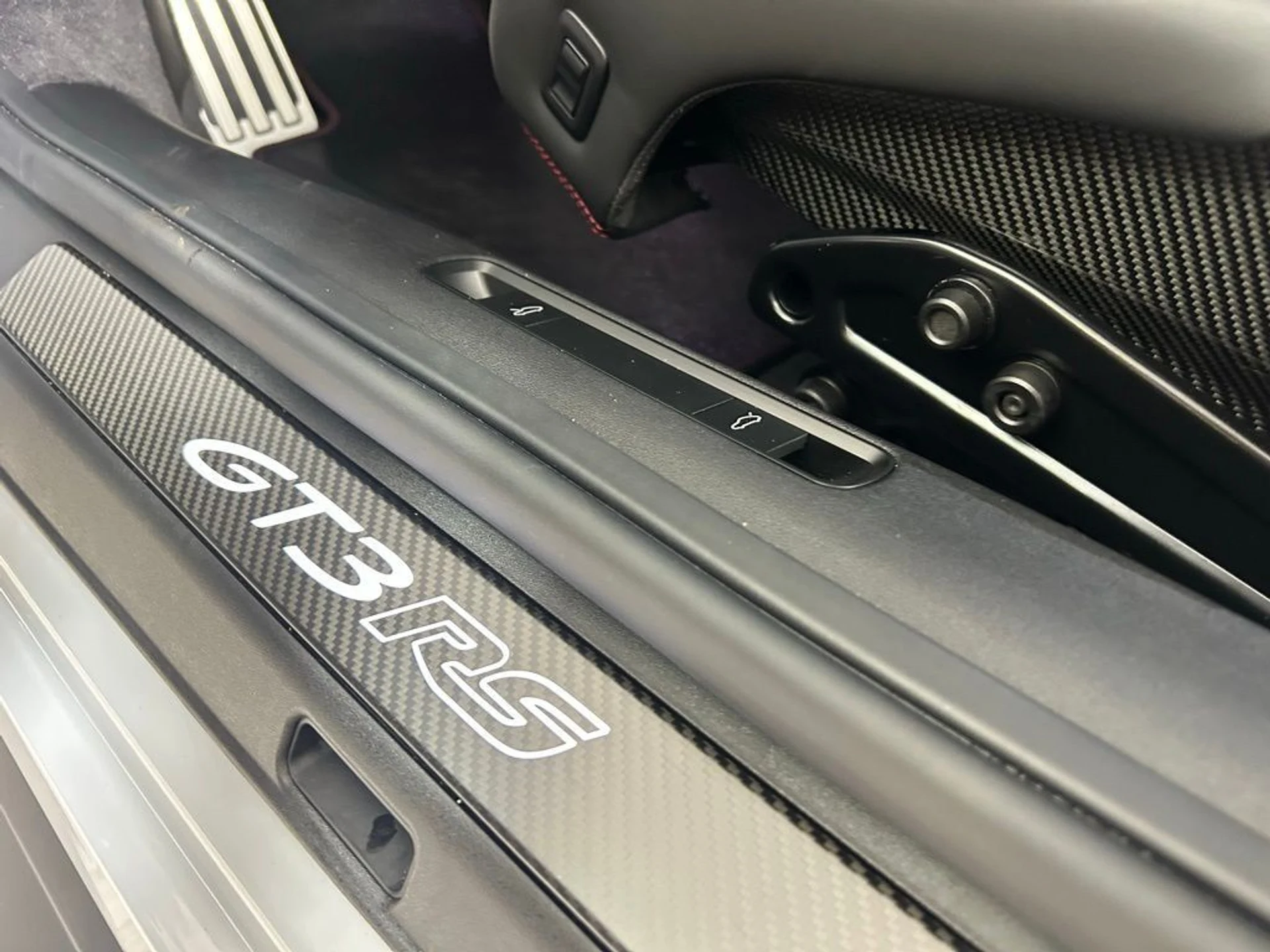 mph028_1222965469_e8fa815bd1a4b1cf47a263eb64338cc8_9c0f4ed02b