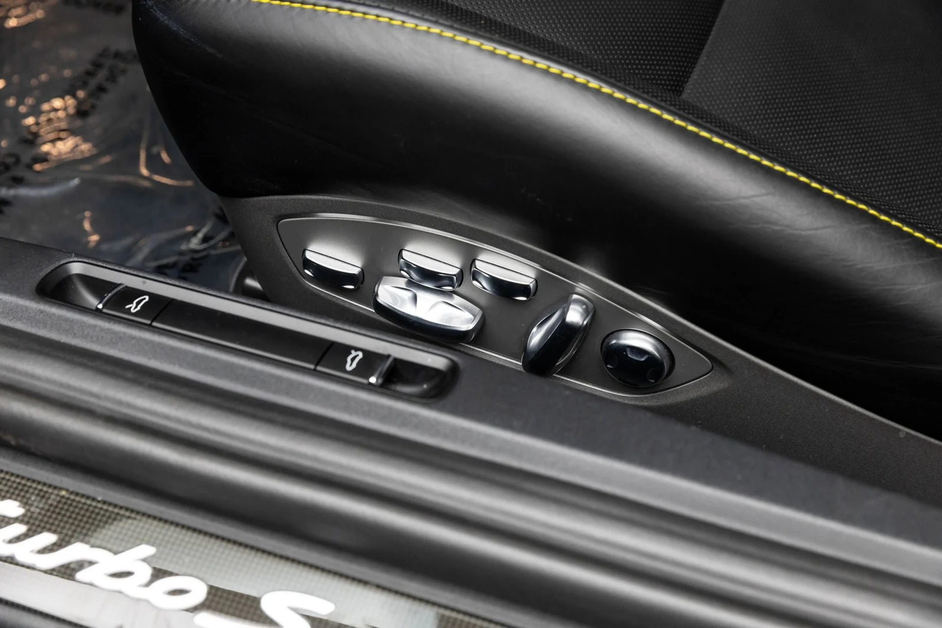 mph028_122474151_29_f3ea129269