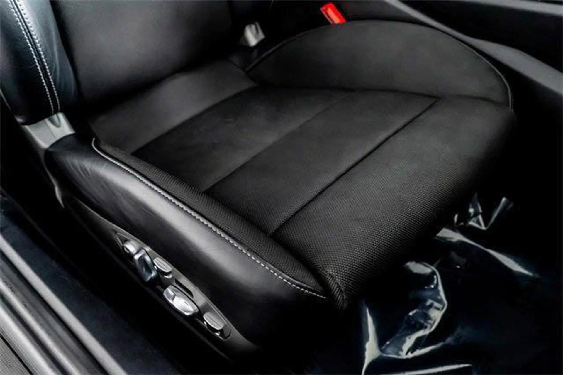 mph028_1228437672_Nn_Hb1j_K_Sx_Gcm_B8_R_Kr6j_Z0_F_Dh_Ym_A_0ed2dc9066