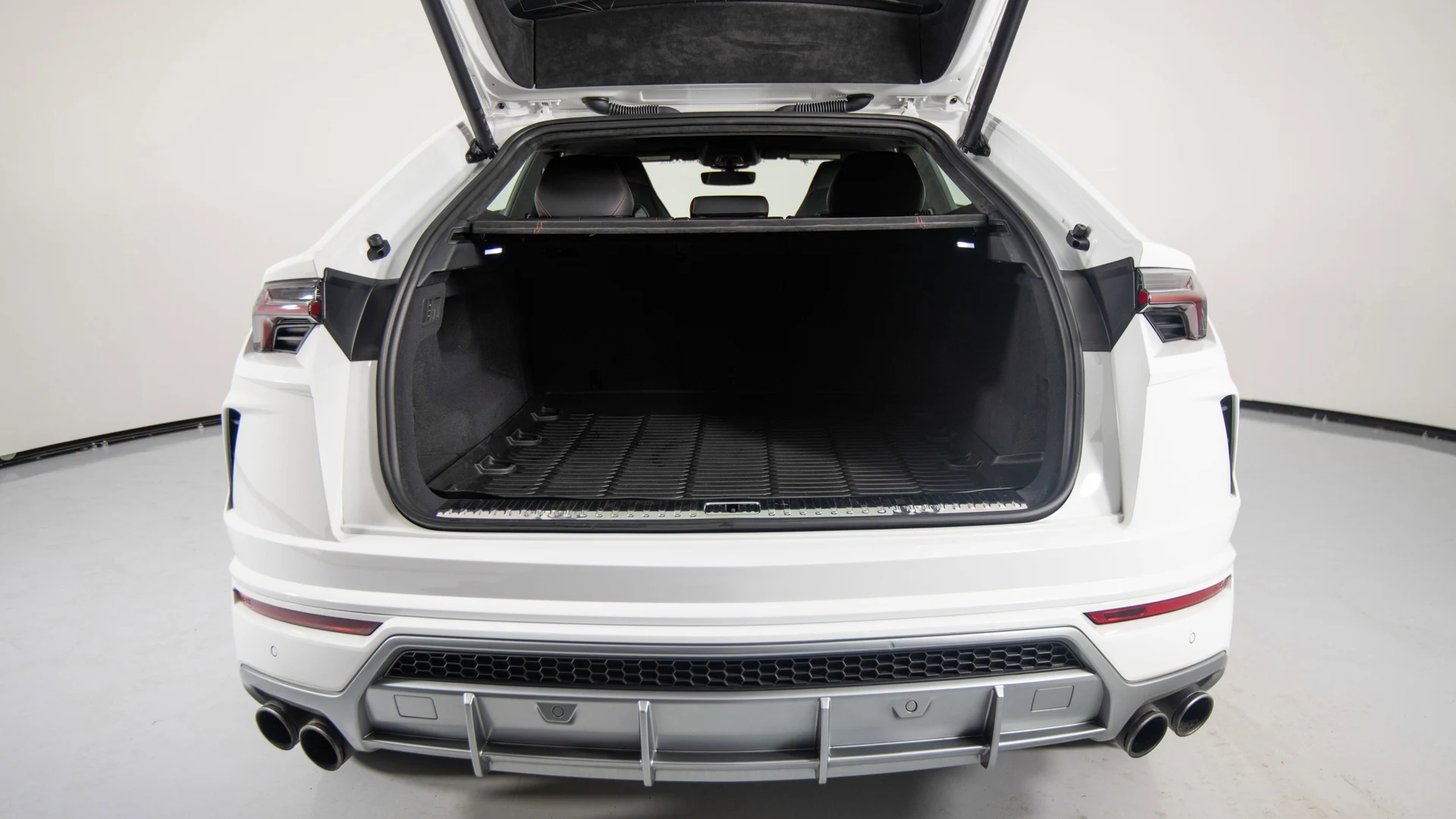 mph028_1228906041_0e5f23e0948c44f9959f7f01b256da8b_d23e4d74ae