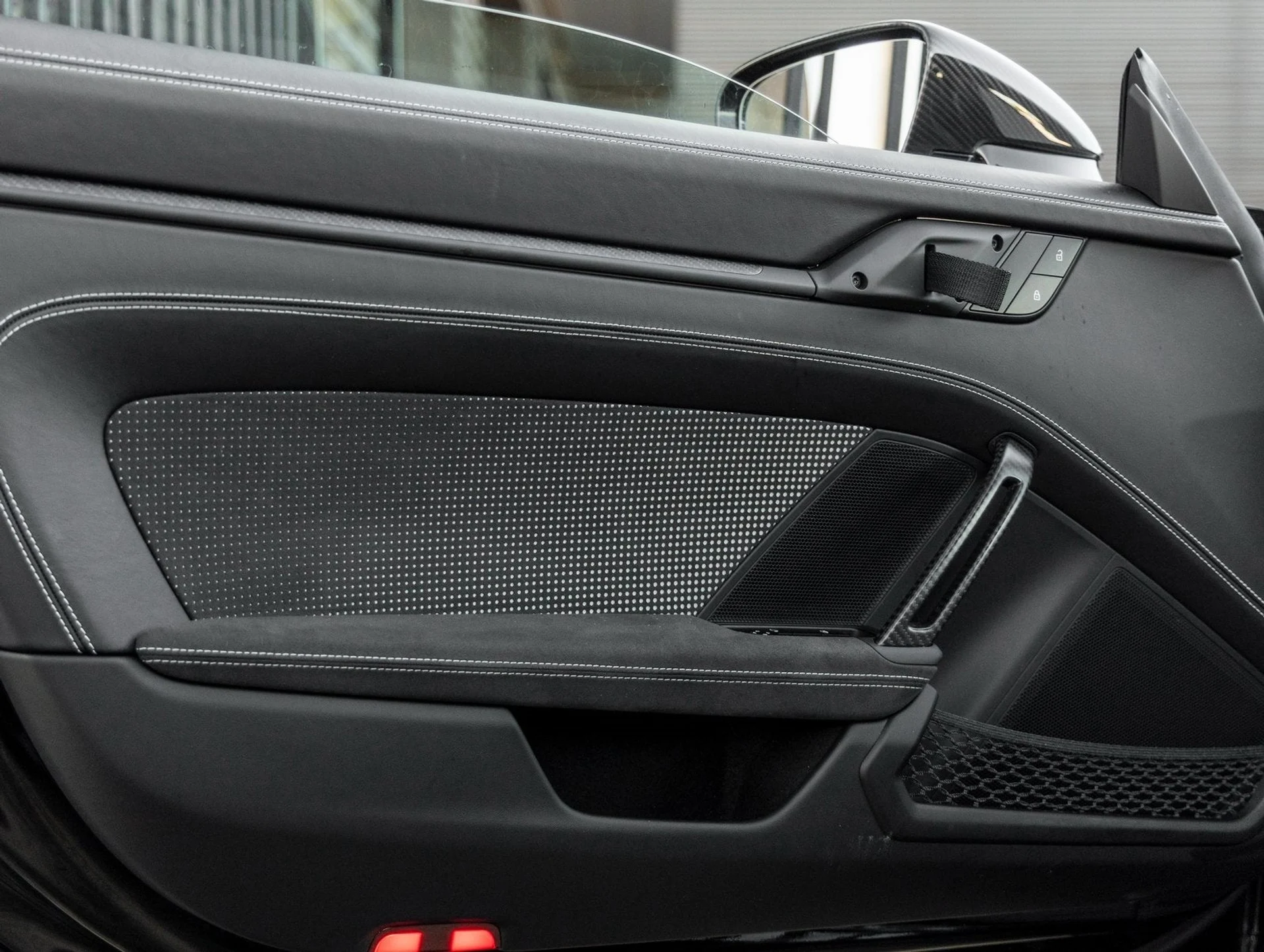 mph028_1232677368_29_362a223d06