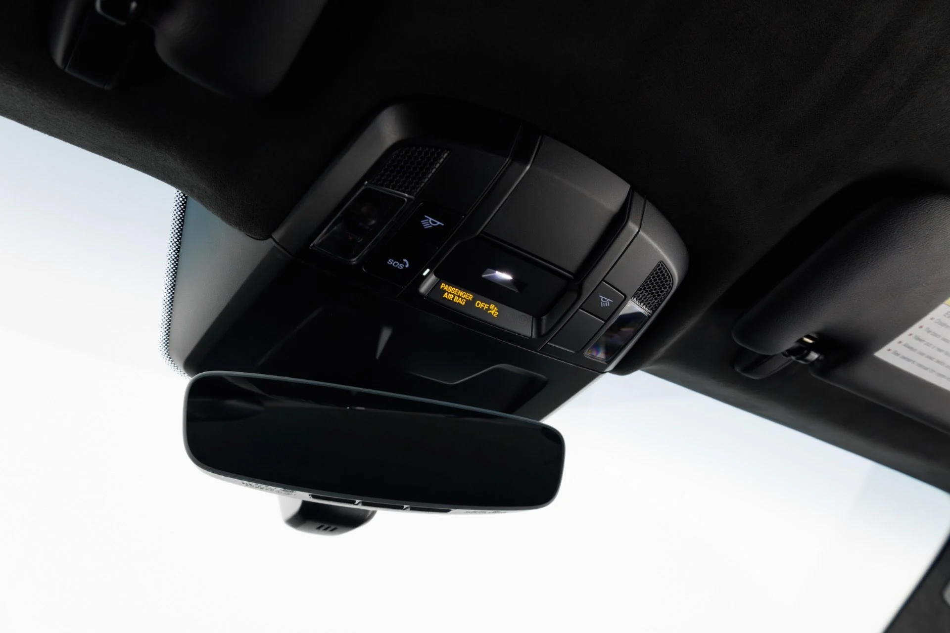 mph028_1235207201_Used_2025_Porsche_911_GT_3_1777072064_1394920826