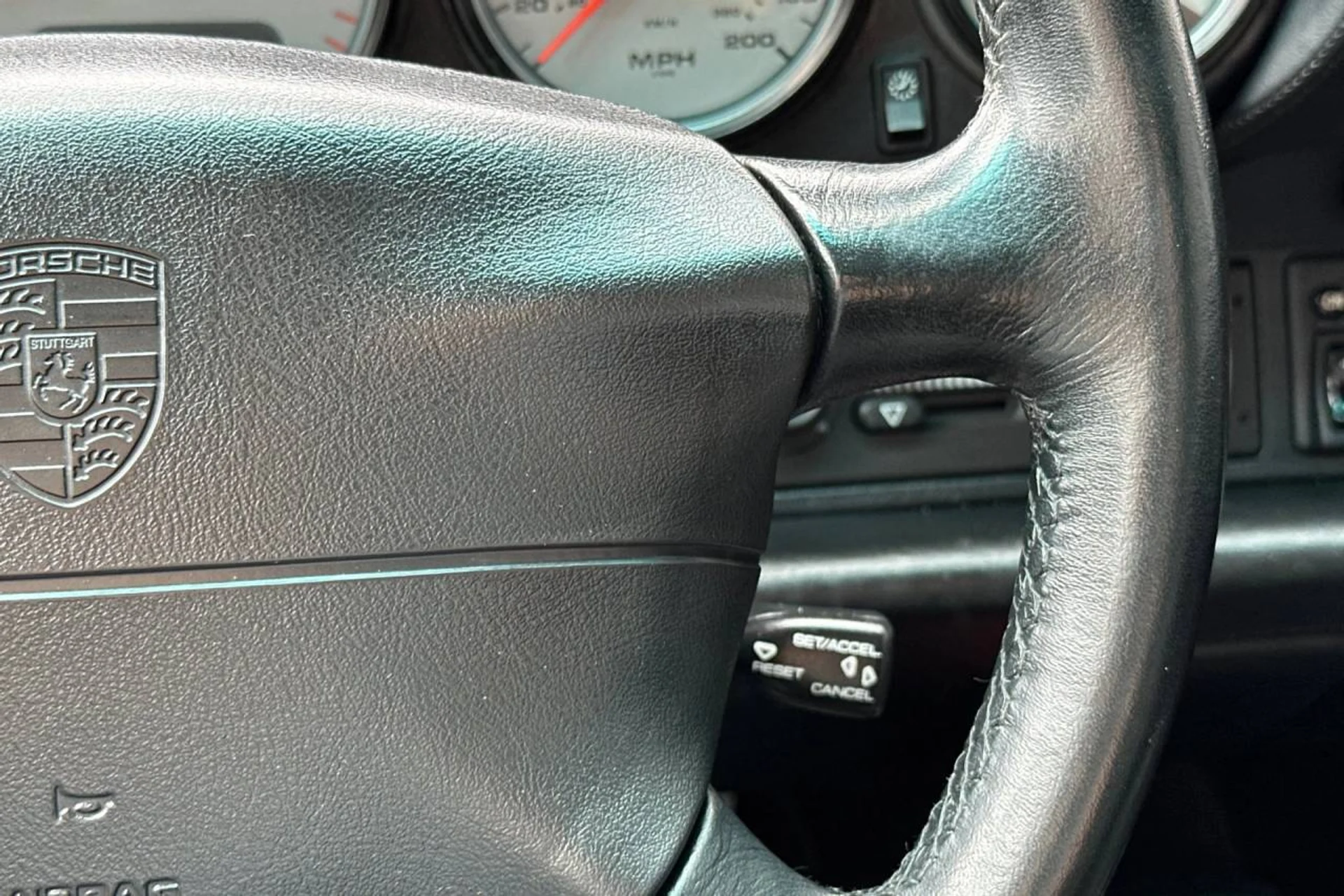 mph028_1252487558_1280_7f8f9750a3