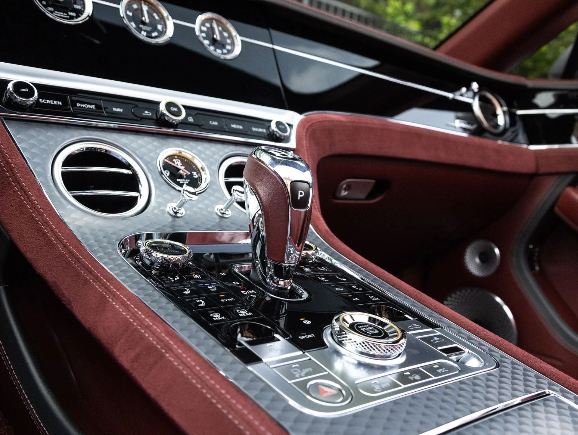 mph028_1255653171_29_46db79743b